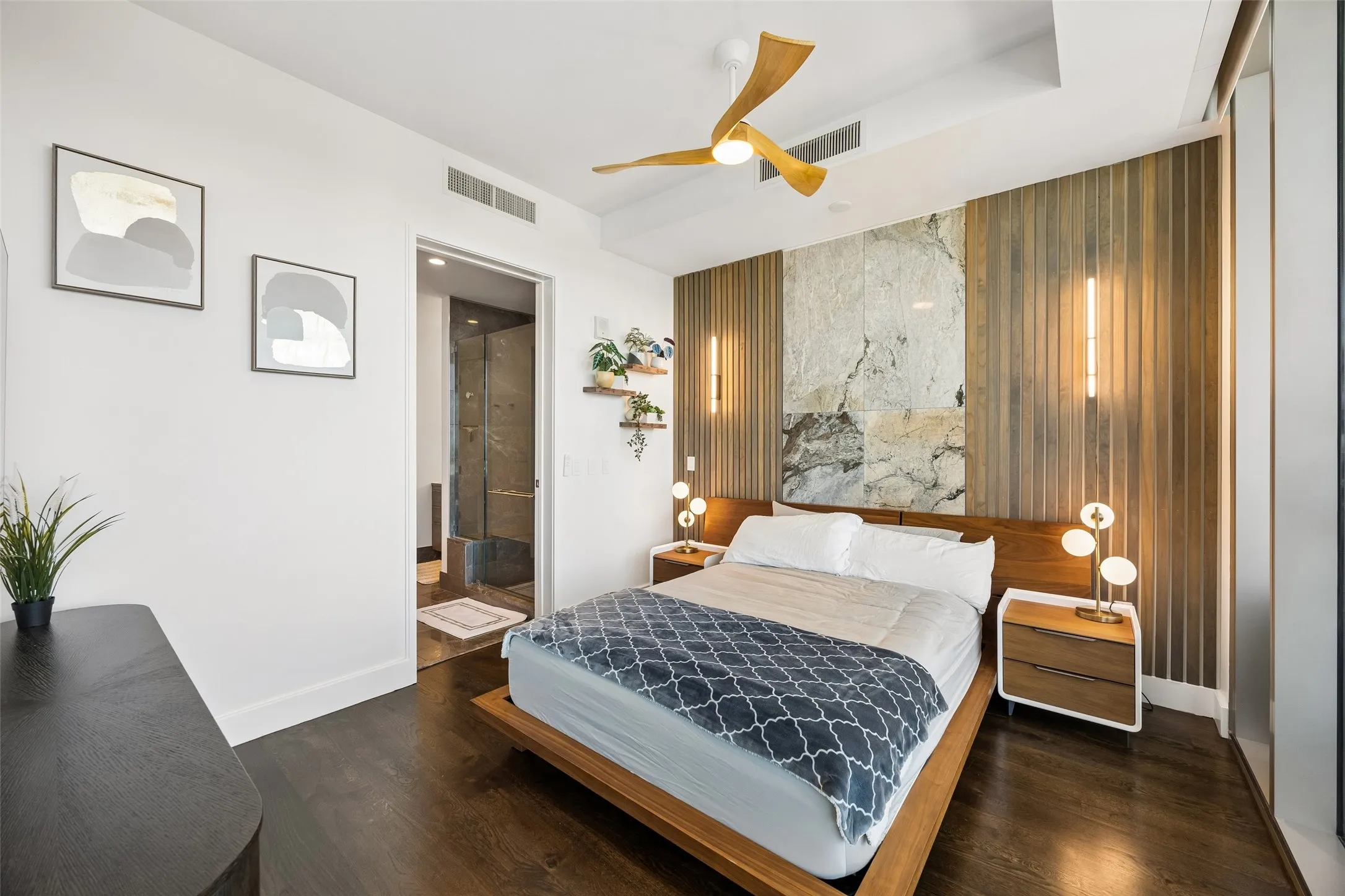 Condominium For Rent in Collin County , 7901 Windrose Avenue 905, Plano, Texas 75024, 1 Bedroom, 2 Bathroom, 2 Garage spaces, 1,018 Sqft, built in 2019, mls#21364414, Real Estate Agent in Plano, Homes For Rent in Collin county, Homes For Rent in Plano, Realtor in Plano Texas, Real Estate Brokerage Independent Realty Texas, Luminita Cordes Realtor