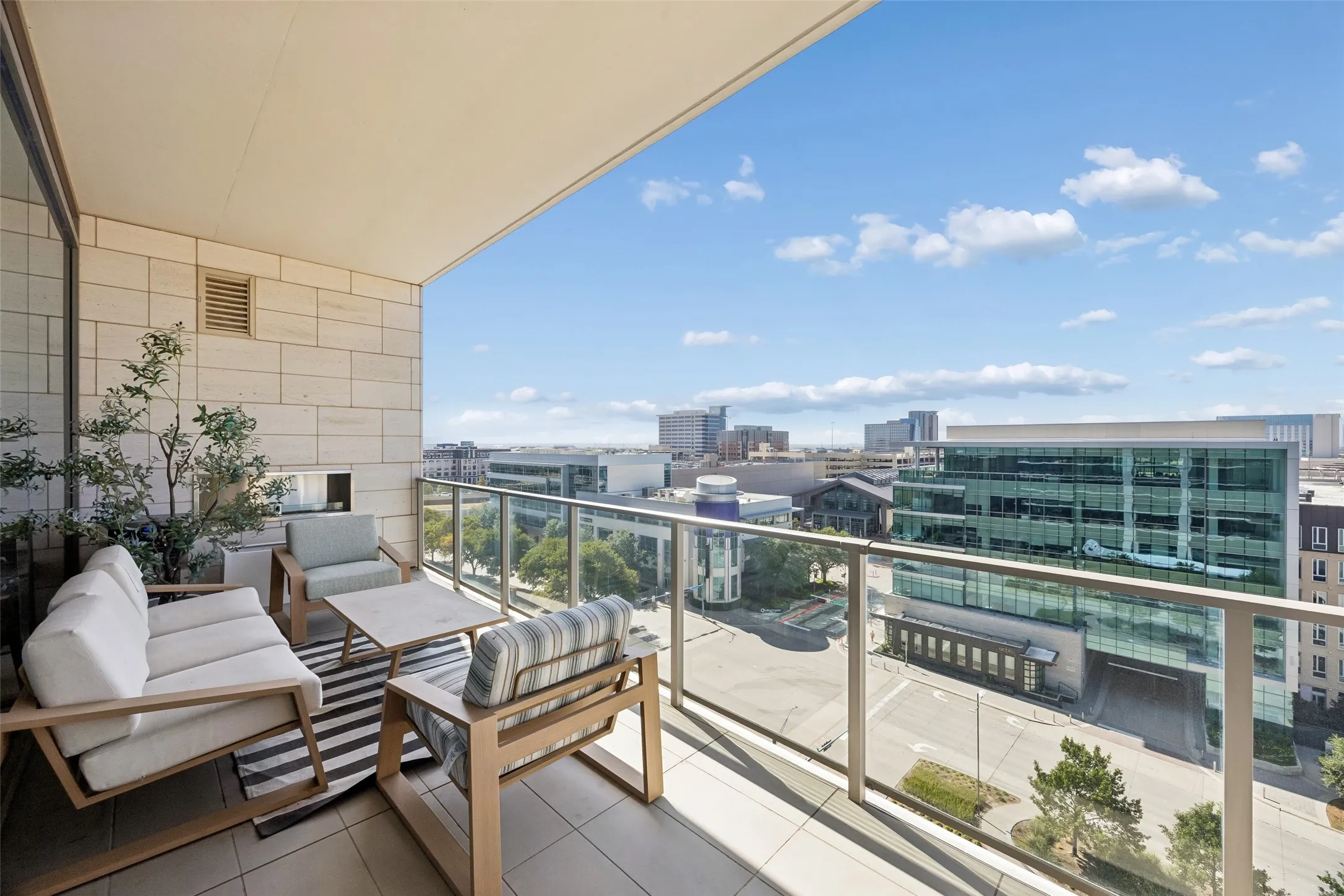 Condominium For Rent in Collin County , 7901 Windrose Avenue 905, Plano, Texas 75024, 1 Bedroom, 2 Bathroom, 2 Garage spaces, 1,018 Sqft, built in 2019, mls#21364414, Real Estate Agent in Plano, Homes For Rent in Collin county, Homes For Rent in Plano, Realtor in Plano Texas, Real Estate Brokerage Independent Realty Texas, Luminita Cordes Realtor