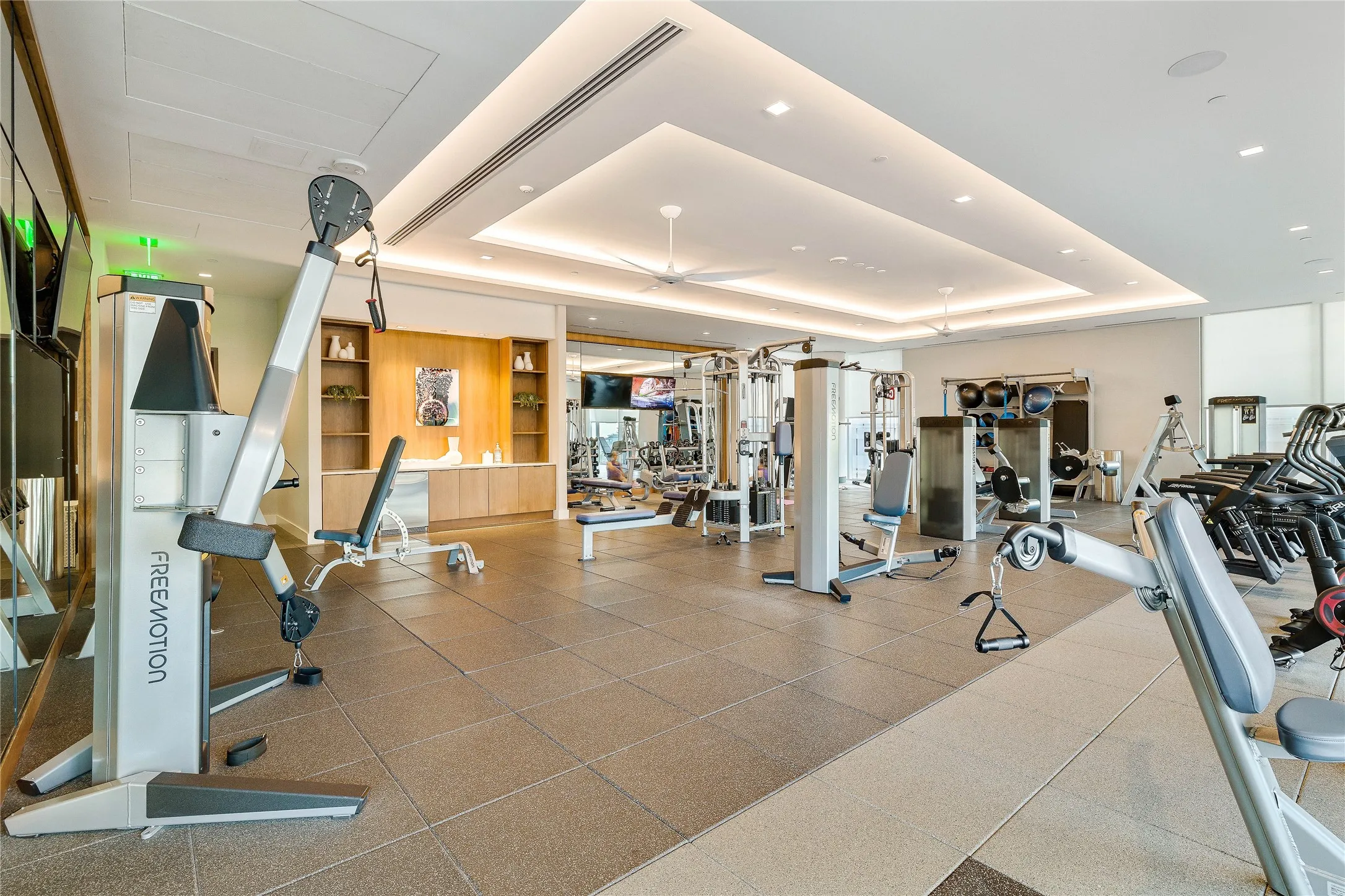 Condominium For Rent in Collin County , 7901 Windrose Avenue 905, Plano, Texas 75024, 1 Bedroom, 2 Bathroom, 2 Garage spaces, 1,018 Sqft, built in 2019, mls#21364414, Real Estate Agent in Plano, Homes For Rent in Collin county, Homes For Rent in Plano, Realtor in Plano Texas, Real Estate Brokerage Independent Realty Texas, Luminita Cordes Realtor