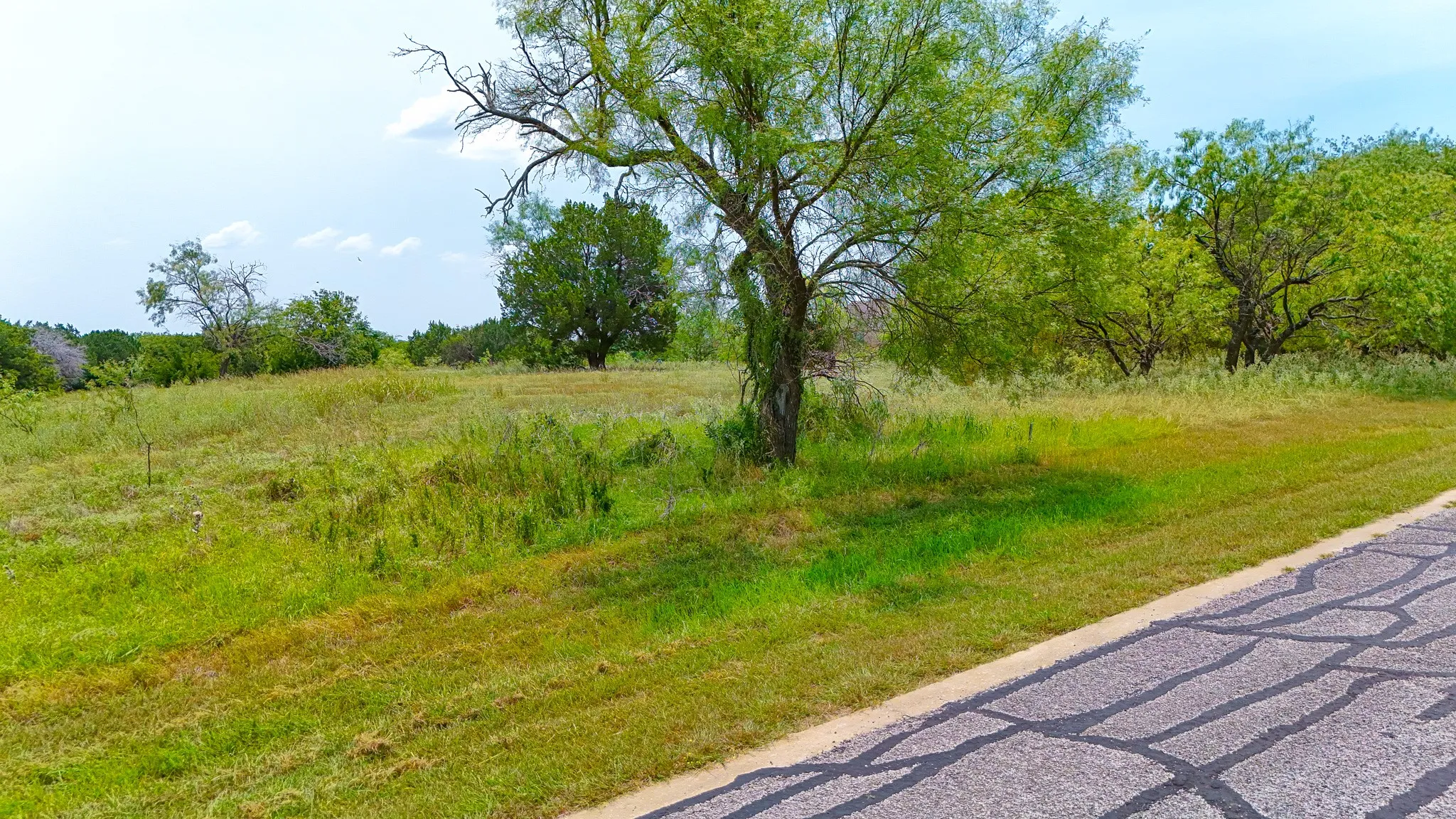 Unimproved Land For Sale in Hill County , 42142 Glen Eagles Drive, Whitney, Texas 76692, 0, 0, Garage spaces, 0 Sqft, built in 0, mls#21358181, Real Estate Agent in Whitney, Homes For Sale in Hill county, Homes For Sale in Whitney, Realtor in Whitney Texas, Real Estate Brokerage Independent Realty Texas, Luminita Cordes Realtor