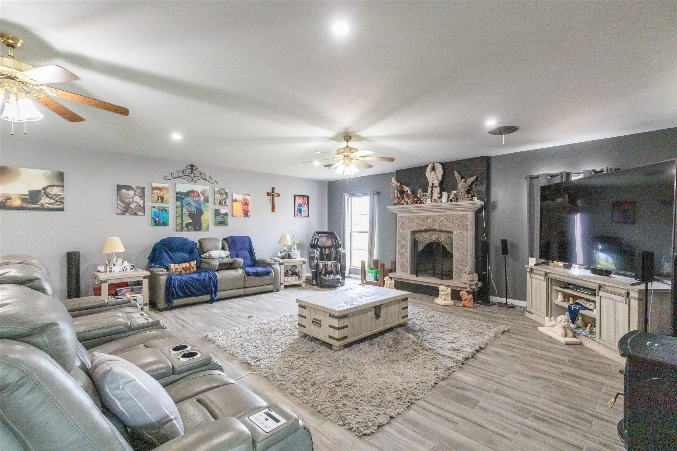 Single Family Residence For Sale in Callahan County , 3433 I-20 W, Baird, Texas 79504, 3 Bedroom, 4 Bathroom, 2 Garage spaces, 2,994 Sqft, built in 1976, mls#21315275, Real Estate Agent in Baird, Homes For Sale in Callahan county, Homes For Sale in Baird, Realtor in Baird Texas, Real Estate Brokerage Independent Realty Texas, Luminita Cordes Realtor