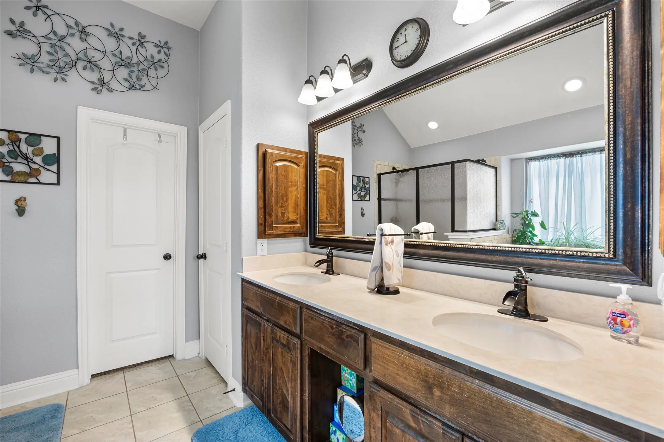 Single Family Residence For Sale in Collin County , 1025 Lincoln Drive, Royse City, Texas 75189, 3 Bedroom, 2 Bathroom, 2 Garage spaces, 1,833 Sqft, built in 2014, mls#21364220, Real Estate Agent in Royse City, Homes For Sale in Collin county, Homes For Sale in Royse City, Realtor in Royse City Texas, Real Estate Brokerage Independent Realty Texas, Luminita Cordes Realtor
