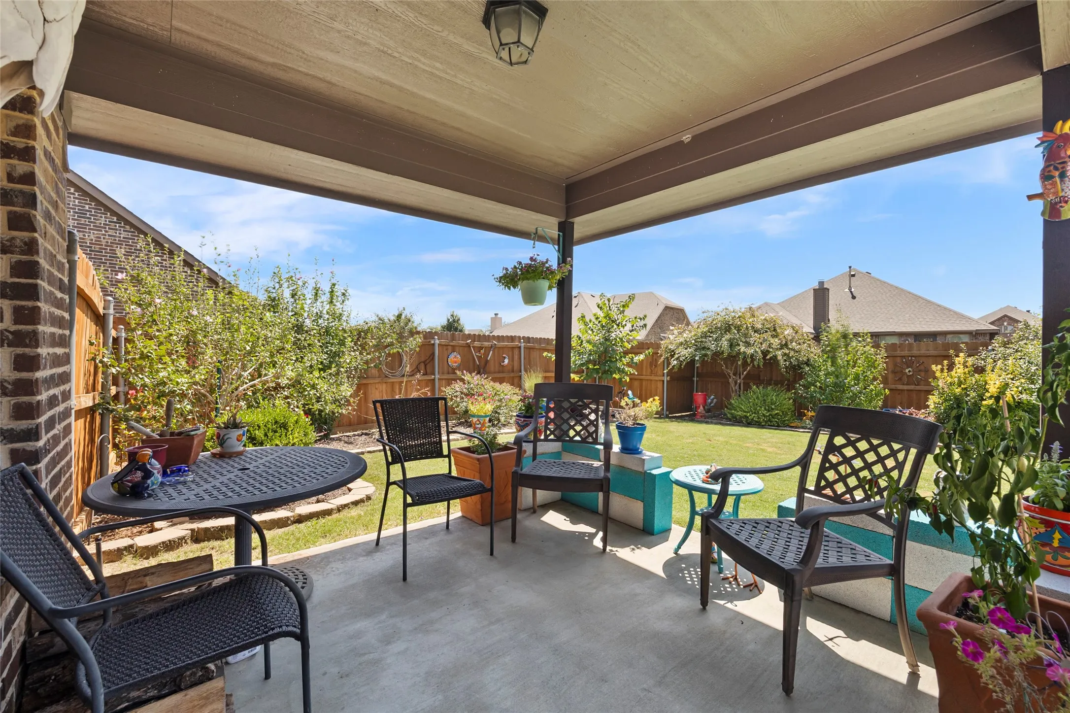 Single Family Residence For Sale in Collin County , 1025 Lincoln Drive, Royse City, Texas 75189, 3 Bedroom, 2 Bathroom, 2 Garage spaces, 1,833 Sqft, built in 2014, mls#21364220, Real Estate Agent in Royse City, Homes For Sale in Collin county, Homes For Sale in Royse City, Realtor in Royse City Texas, Real Estate Brokerage Independent Realty Texas, Luminita Cordes Realtor