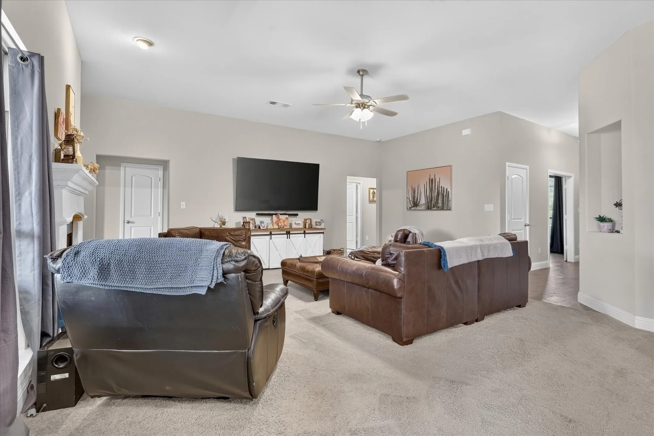 Single Family Residence For Sale in Hood County , 2807 River Ridge Court, Granbury, Texas 76048, 4 Bedroom, 2 Bathroom, 2 Garage spaces, 2,029 Sqft, built in 2021, mls#21349981, Real Estate Agent in Granbury, Homes For Sale in Hood county, Homes For Sale in Granbury, Realtor in Granbury Texas, Real Estate Brokerage Independent Realty Texas, Luminita Cordes Realtor