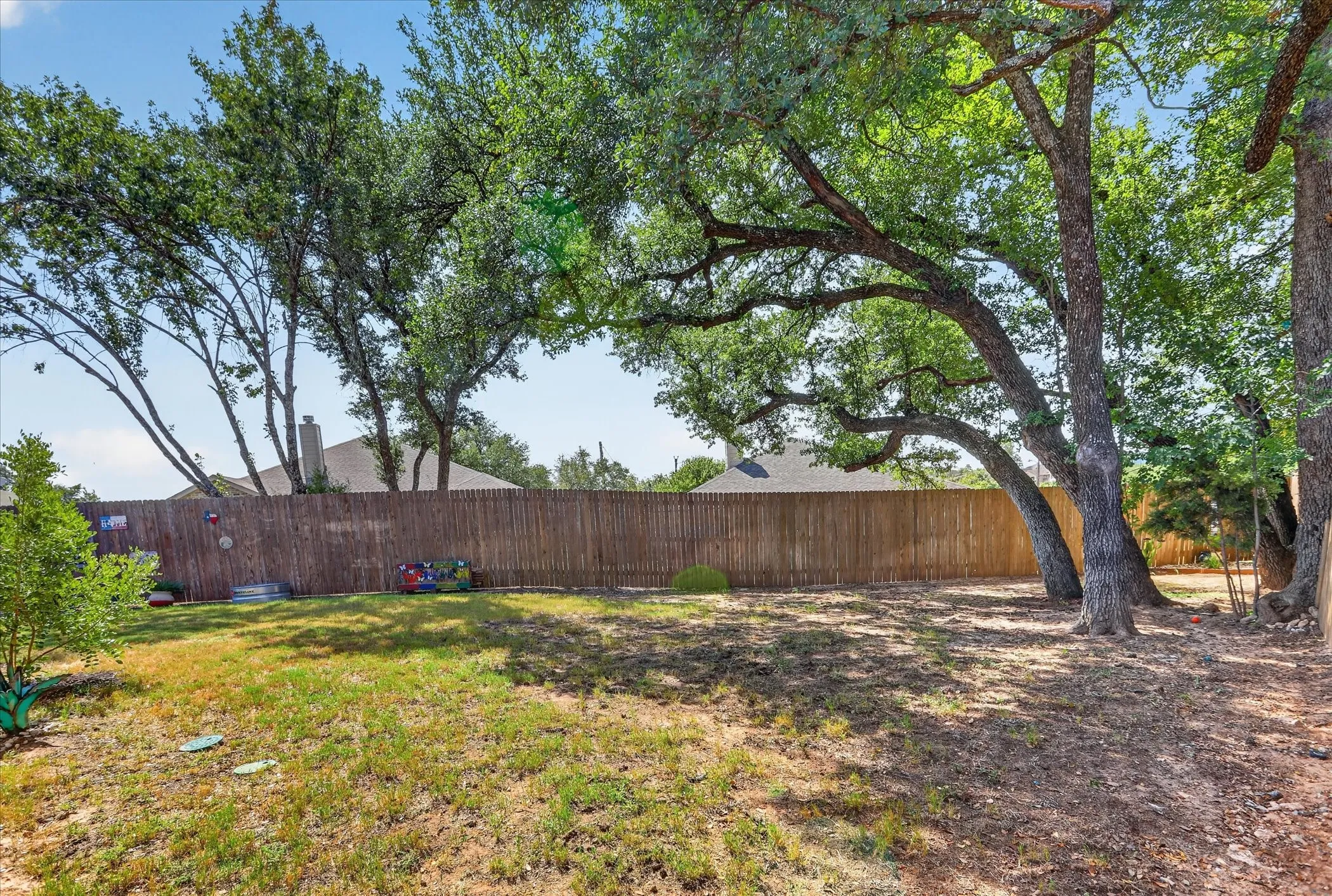 Single Family Residence For Sale in Hood County , 2807 River Ridge Court, Granbury, Texas 76048, 4 Bedroom, 2 Bathroom, 2 Garage spaces, 2,029 Sqft, built in 2021, mls#21349981, Real Estate Agent in Granbury, Homes For Sale in Hood county, Homes For Sale in Granbury, Realtor in Granbury Texas, Real Estate Brokerage Independent Realty Texas, Luminita Cordes Realtor