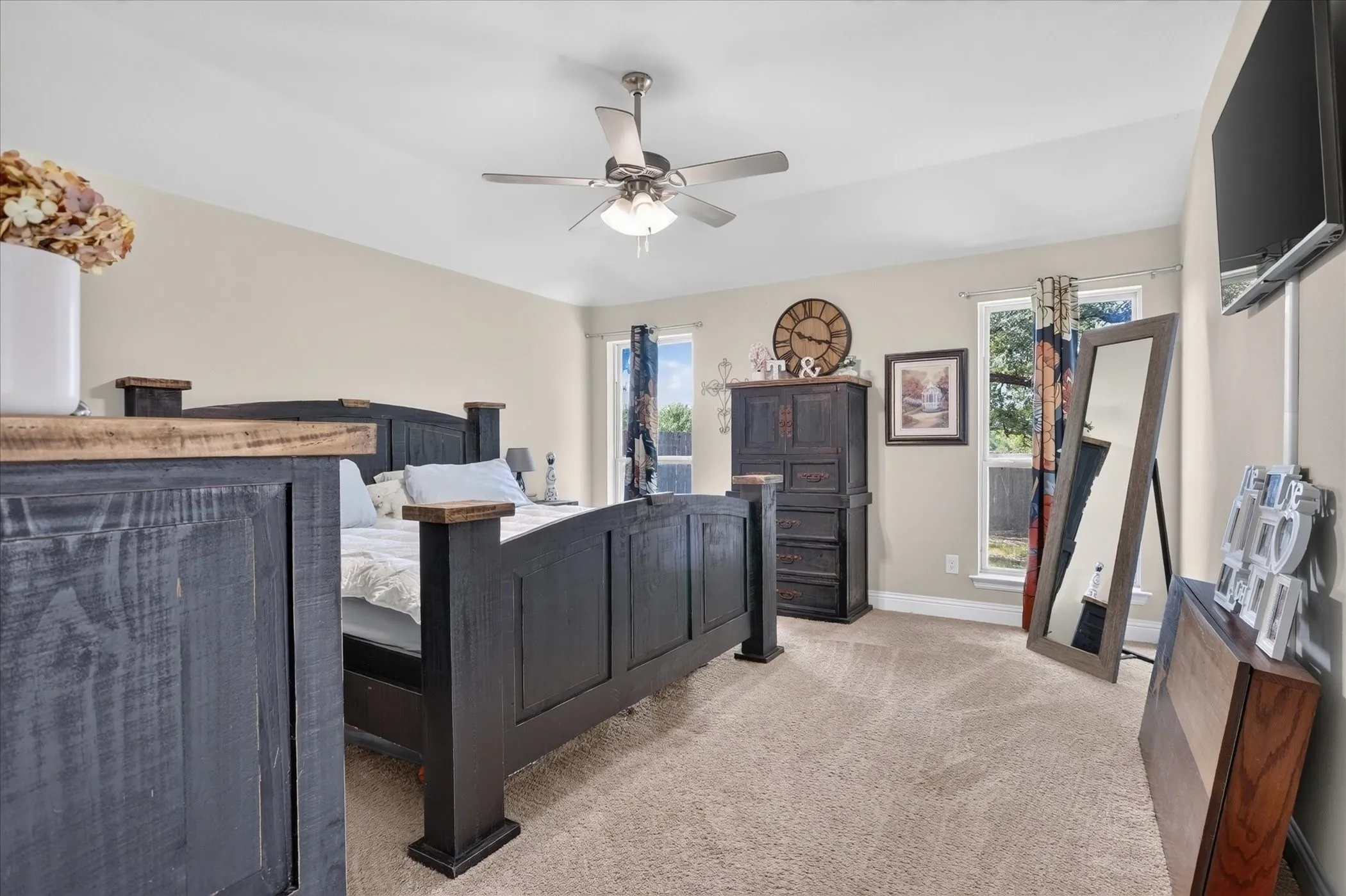 Single Family Residence For Sale in Hood County , 2807 River Ridge Court, Granbury, Texas 76048, 4 Bedroom, 2 Bathroom, 2 Garage spaces, 2,029 Sqft, built in 2021, mls#21349981, Real Estate Agent in Granbury, Homes For Sale in Hood county, Homes For Sale in Granbury, Realtor in Granbury Texas, Real Estate Brokerage Independent Realty Texas, Luminita Cordes Realtor