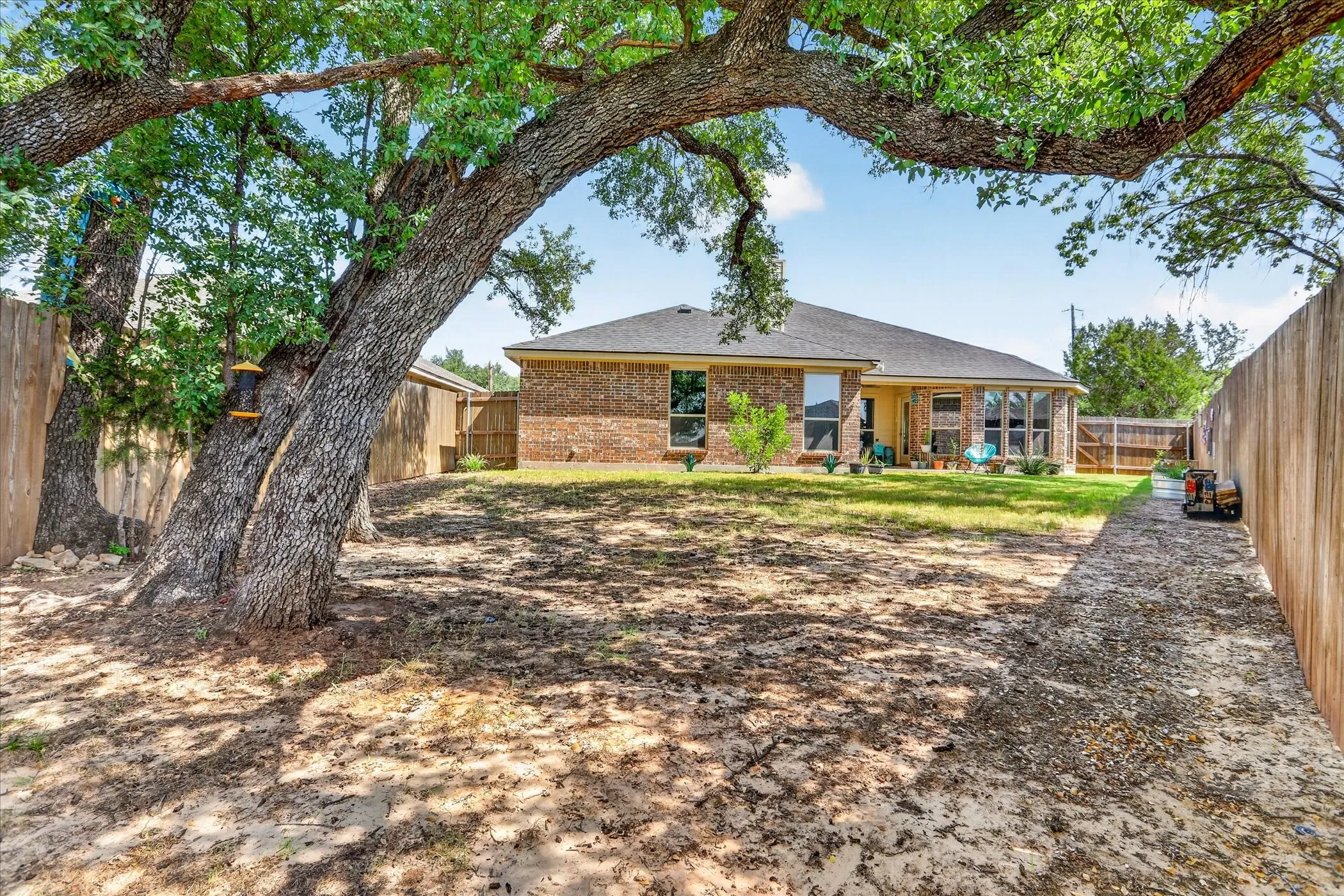 Single Family Residence For Sale in Hood County , 2807 River Ridge Court, Granbury, Texas 76048, 4 Bedroom, 2 Bathroom, 2 Garage spaces, 2,029 Sqft, built in 2021, mls#21349981, Real Estate Agent in Granbury, Homes For Sale in Hood county, Homes For Sale in Granbury, Realtor in Granbury Texas, Real Estate Brokerage Independent Realty Texas, Luminita Cordes Realtor
