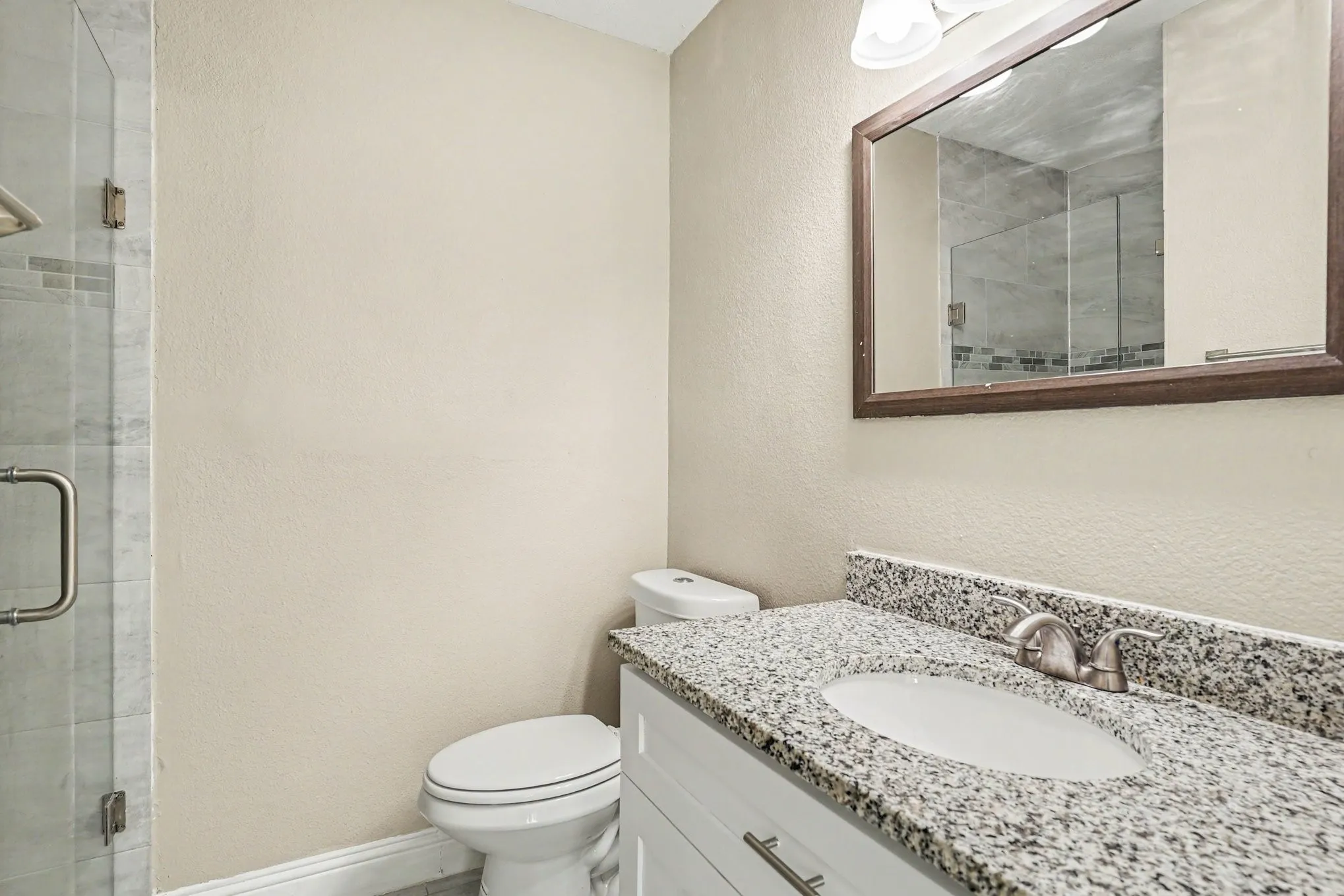 Single Family Residence For Sale in Tarrant County , 6705 Yosemite Drive, Fort Worth, Texas 76112, 3 Bedroom, 2 Bathroom, 2 Garage spaces, 1,350 Sqft, built in 1959, mls#21363670, Real Estate Agent in Fort Worth, Homes For Sale in Tarrant county, Homes For Sale in Fort Worth, Realtor in Fort Worth Texas, Real Estate Brokerage Independent Realty Texas, Luminita Cordes Realtor