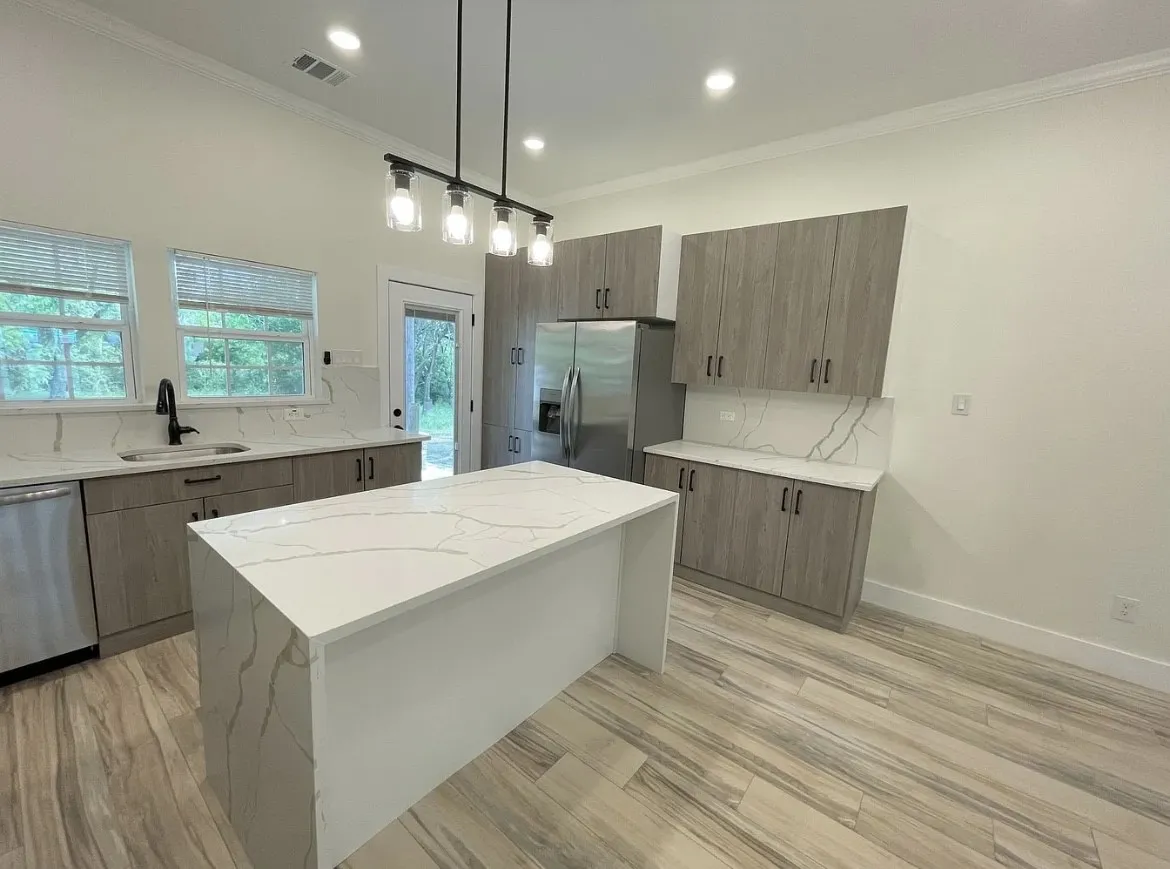 Single Family Residence For Rent in Parker County , 115 E 8th Street, Weatherford, Texas 76086, 3 Bedroom, 2 Bathroom, 2 Garage spaces, 1,492 Sqft, built in 2024, mls#21366177, Real Estate Agent in Weatherford, Homes For Rent in Parker county, Homes For Rent in Weatherford, Realtor in Weatherford Texas, Real Estate Brokerage Independent Realty Texas, Luminita Cordes Realtor