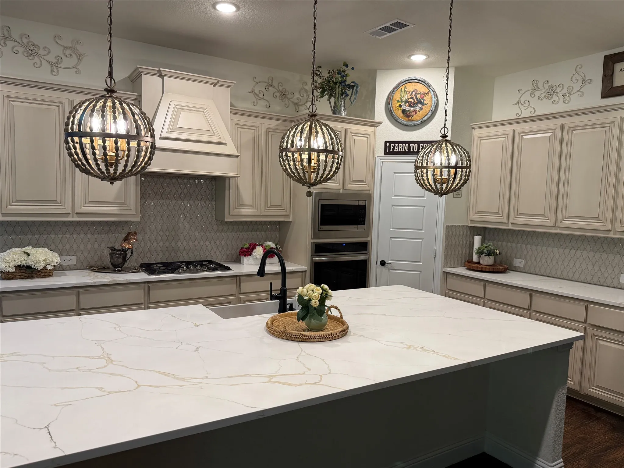 Ranch For Sale in Grayson County , 1170 Cameron Hill Drive, Van Alstyne, Texas 75495, 0, 0, Garage spaces, 0 Sqft, built in 0, mls#21366055, Real Estate Agent in Van Alstyne, Homes For Sale in Grayson county, Homes For Sale in Van Alstyne, Realtor in Van Alstyne Texas, Real Estate Brokerage Independent Realty Texas, Luminita Cordes Realtor
