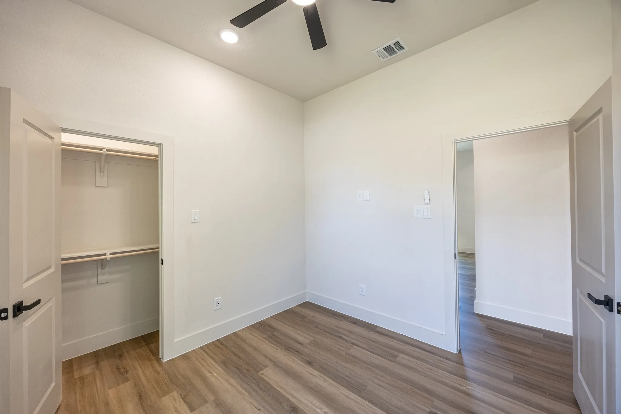 Single Family Residence For Sale in Tarrant County , 3500 Oscar Avenue, Fort Worth, Texas 76106, 4 Bedroom, 2 Bathroom, 2 Garage spaces, 1,690 Sqft, built in 2026, mls#21365935, Real Estate Agent in Fort Worth, Homes For Sale in Tarrant county, Homes For Sale in Fort Worth, Realtor in Fort Worth Texas, Real Estate Brokerage Independent Realty Texas, Luminita Cordes Realtor