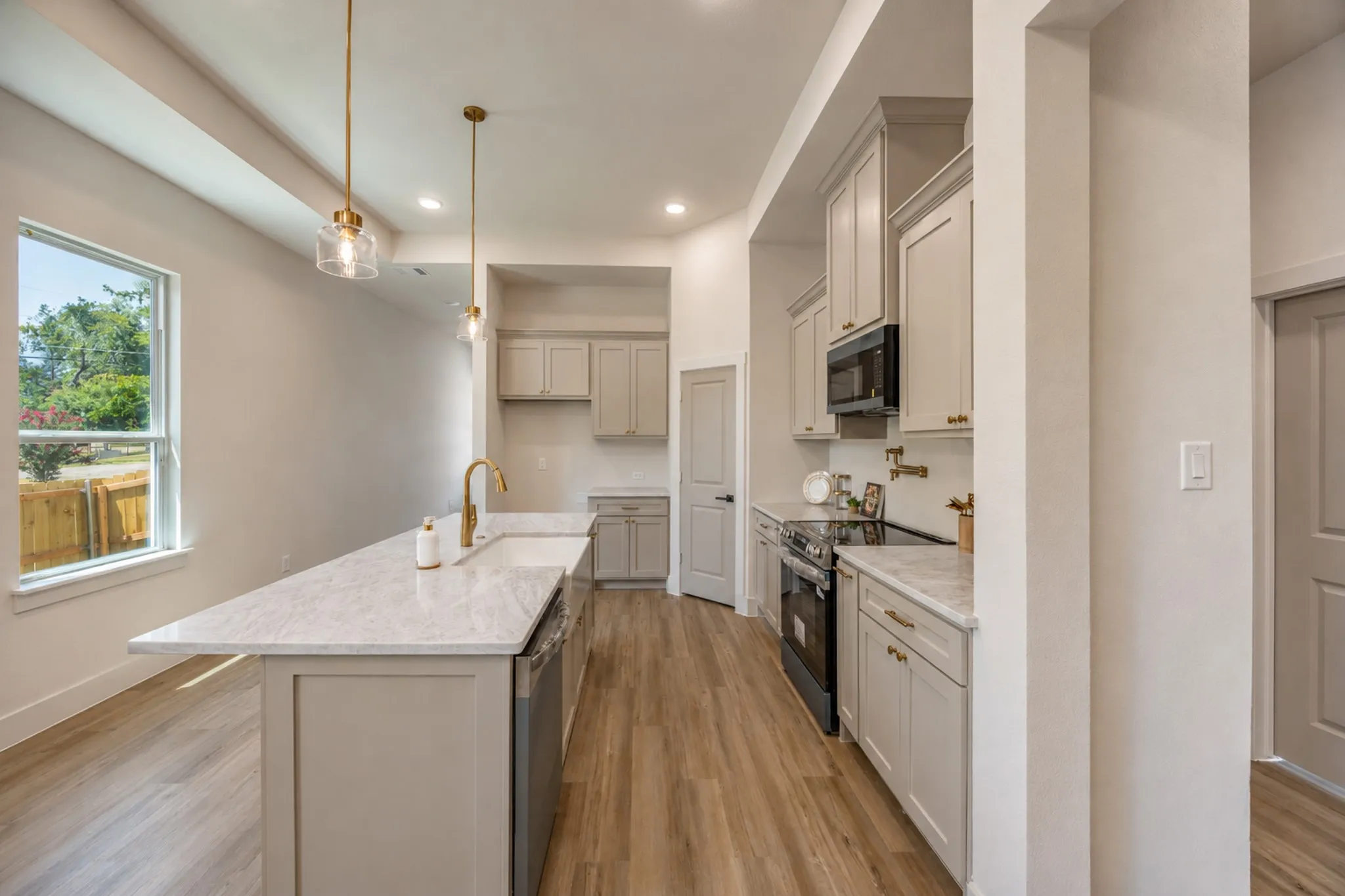 Single Family Residence For Sale in Tarrant County , 3500 Oscar Avenue, Fort Worth, Texas 76106, 4 Bedroom, 2 Bathroom, 2 Garage spaces, 1,690 Sqft, built in 2026, mls#21365935, Real Estate Agent in Fort Worth, Homes For Sale in Tarrant county, Homes For Sale in Fort Worth, Realtor in Fort Worth Texas, Real Estate Brokerage Independent Realty Texas, Luminita Cordes Realtor