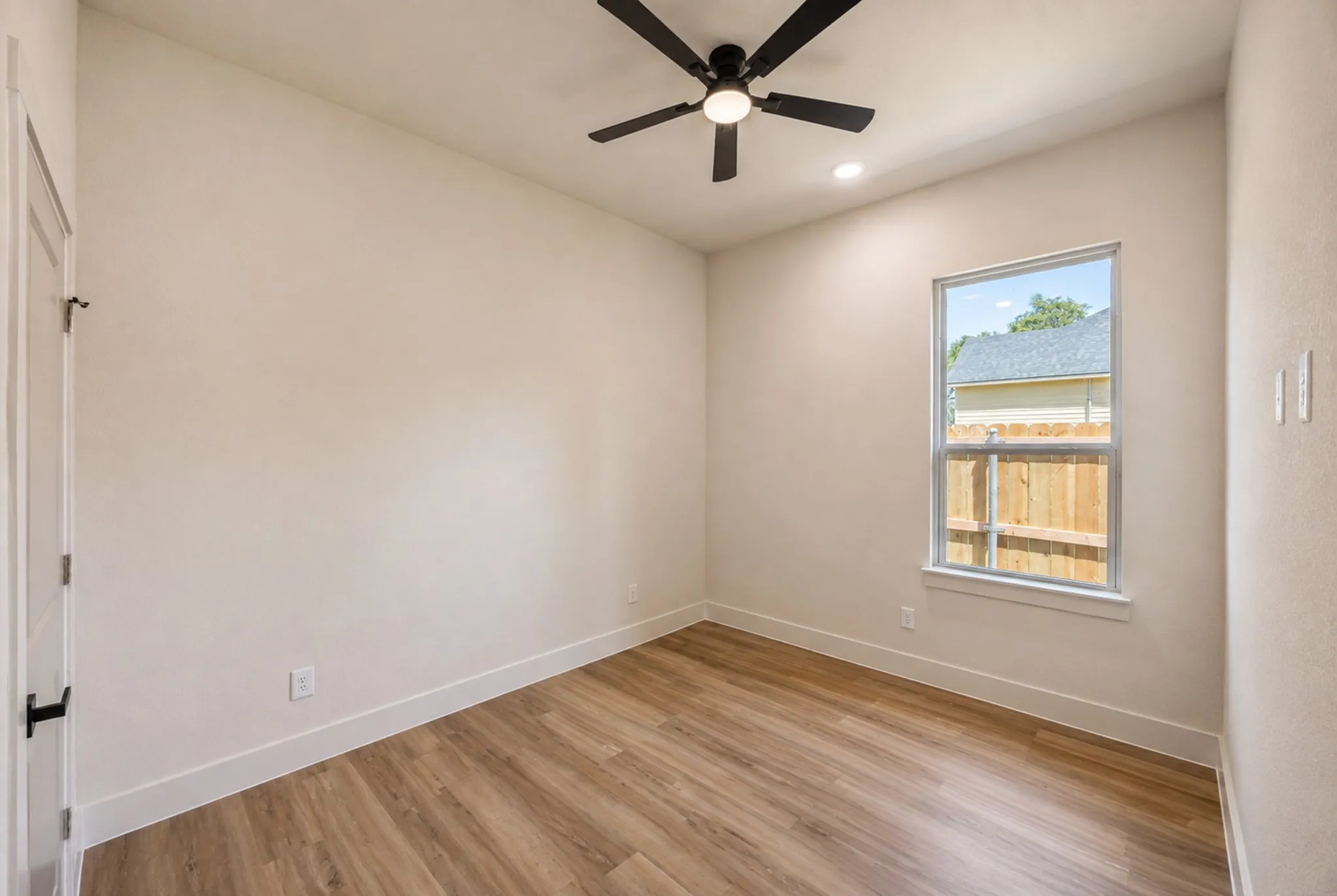 Single Family Residence For Sale in Tarrant County , 3500 Oscar Avenue, Fort Worth, Texas 76106, 4 Bedroom, 2 Bathroom, 2 Garage spaces, 1,690 Sqft, built in 2026, mls#21365935, Real Estate Agent in Fort Worth, Homes For Sale in Tarrant county, Homes For Sale in Fort Worth, Realtor in Fort Worth Texas, Real Estate Brokerage Independent Realty Texas, Luminita Cordes Realtor