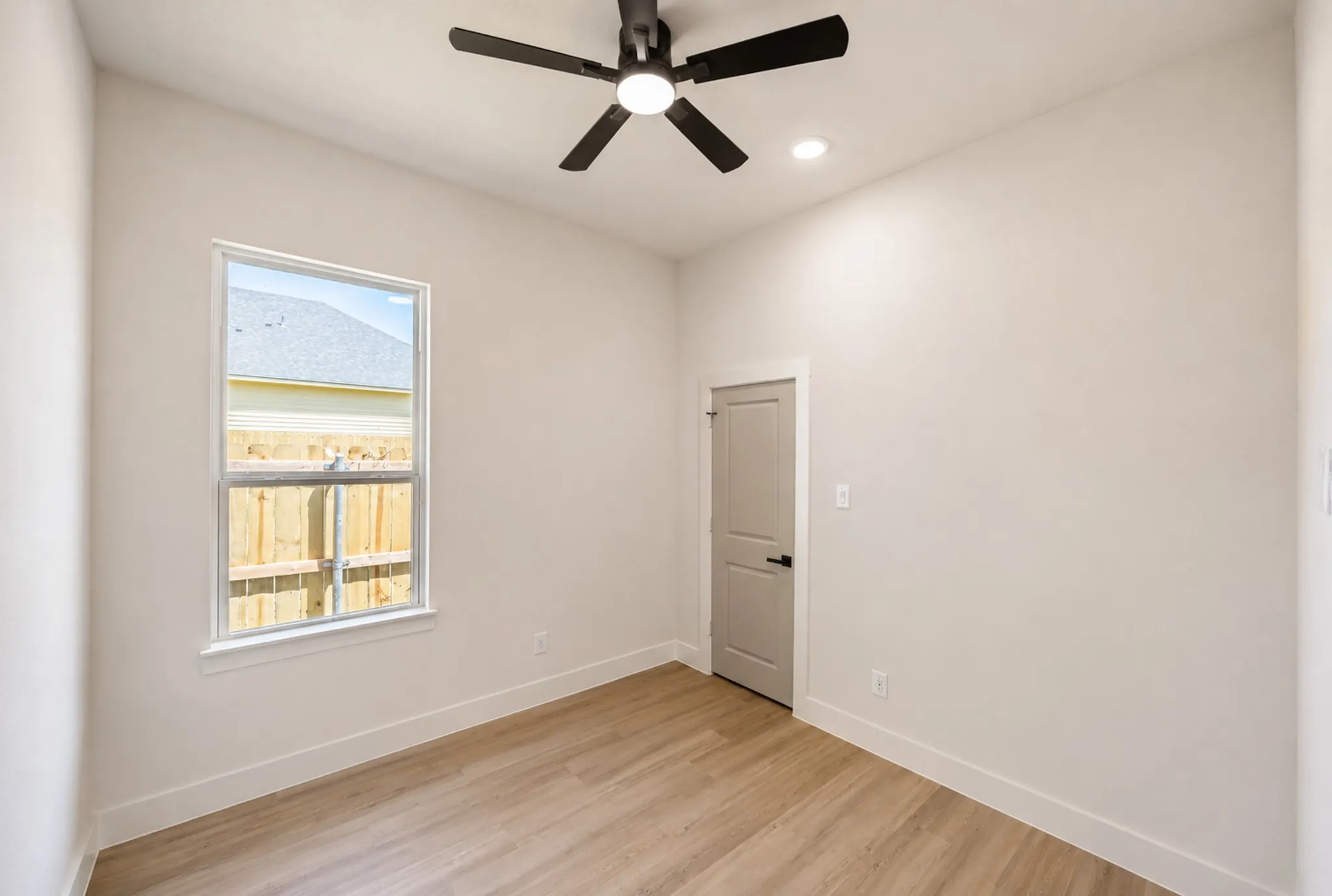 Single Family Residence For Sale in Tarrant County , 3500 Oscar Avenue, Fort Worth, Texas 76106, 4 Bedroom, 2 Bathroom, 2 Garage spaces, 1,690 Sqft, built in 2026, mls#21365935, Real Estate Agent in Fort Worth, Homes For Sale in Tarrant county, Homes For Sale in Fort Worth, Realtor in Fort Worth Texas, Real Estate Brokerage Independent Realty Texas, Luminita Cordes Realtor