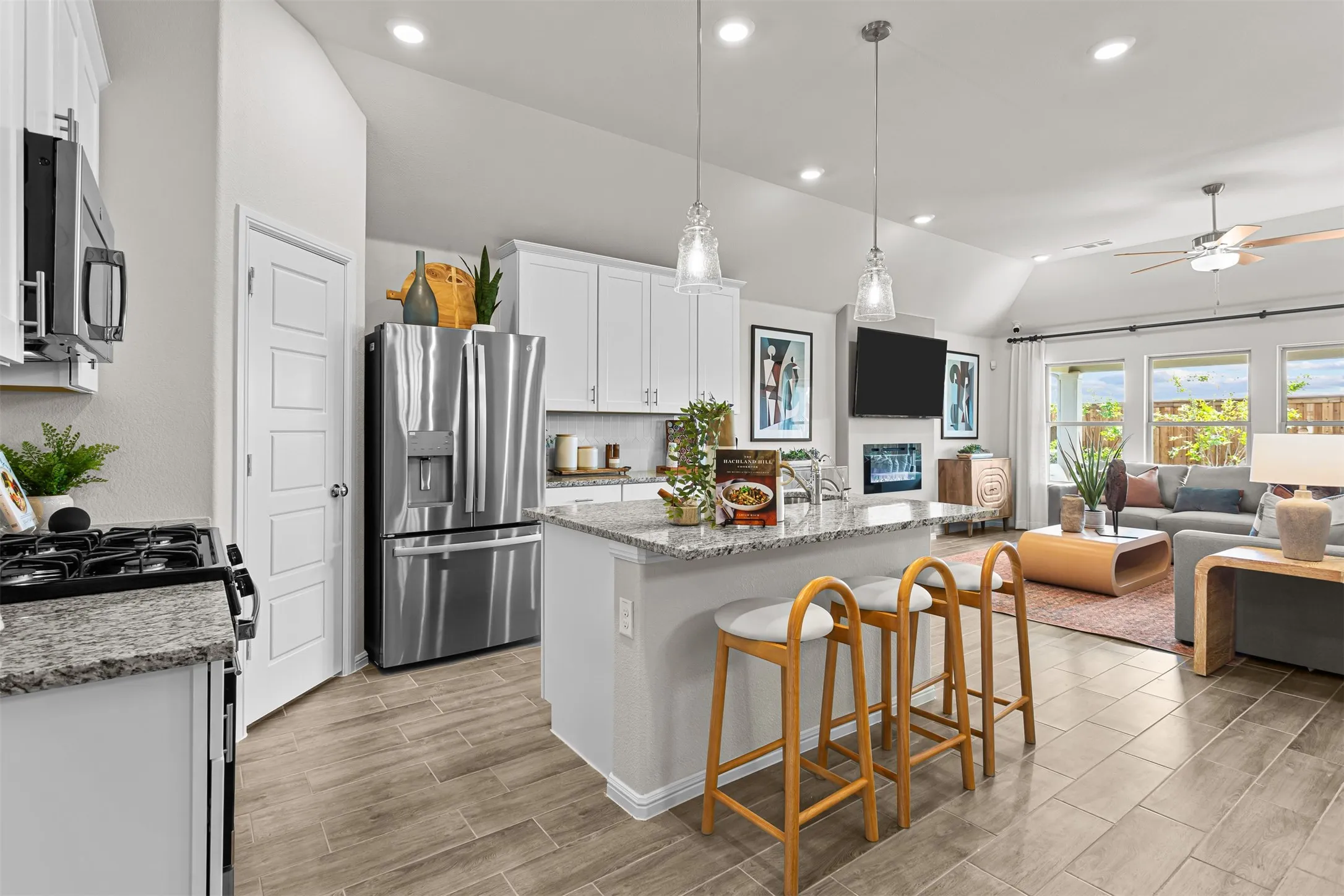 Single Family Residence For Sale in Tarrant County , 1048 Tarryhill Drive, Crowley, Texas 76036, 4 Bedroom, 2 Bathroom, 2 Garage spaces, 1,810 Sqft, built in 2026, mls#21366146, Real Estate Agent in Crowley, Homes For Sale in Tarrant county, Homes For Sale in Crowley, Realtor in Crowley Texas, Real Estate Brokerage Independent Realty Texas, Luminita Cordes Realtor