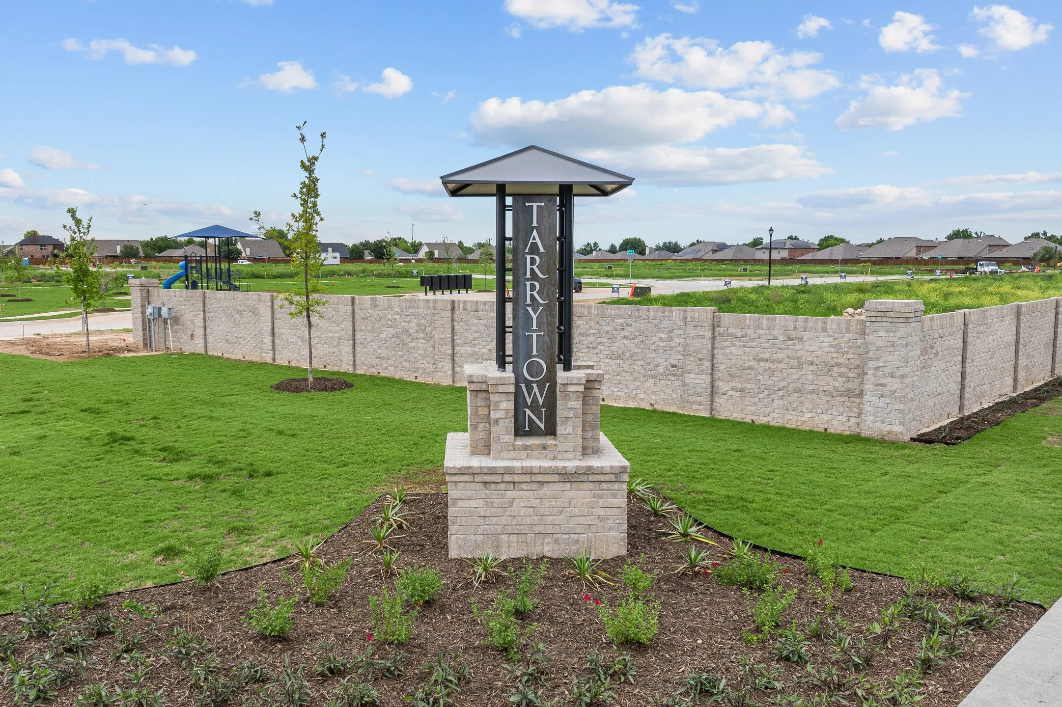Single Family Residence For Sale in Tarrant County , 1048 Tarryhill Drive, Crowley, Texas 76036, 4 Bedroom, 2 Bathroom, 2 Garage spaces, 1,810 Sqft, built in 2026, mls#21366146, Real Estate Agent in Crowley, Homes For Sale in Tarrant county, Homes For Sale in Crowley, Realtor in Crowley Texas, Real Estate Brokerage Independent Realty Texas, Luminita Cordes Realtor