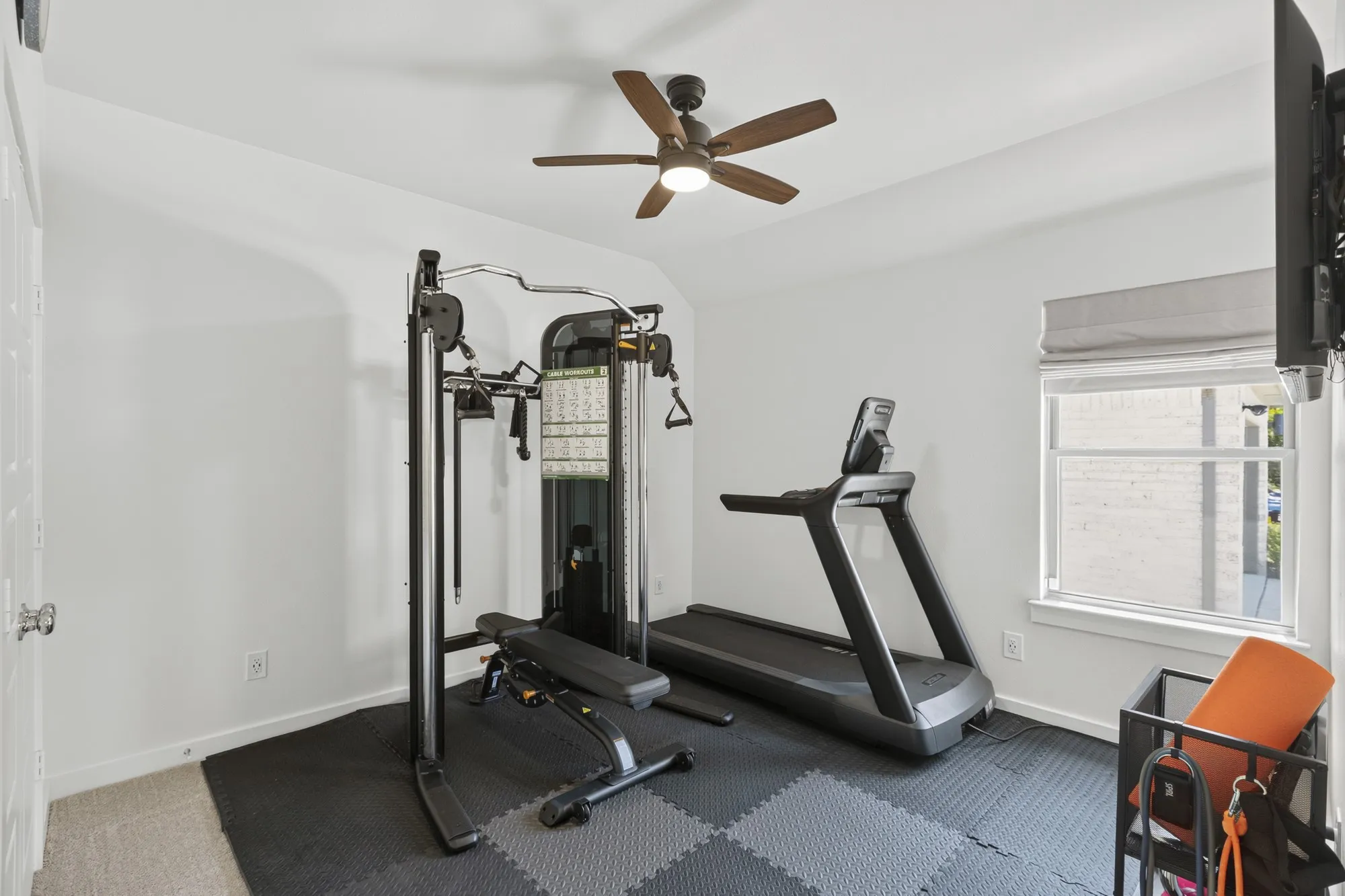 Single Family Residence For Sale in Collin County , 4007 Belton Court, Farmersville, Texas 75442, 3 Bedroom, 2 Bathroom, 2 Garage spaces, 1,981 Sqft, built in 2024, mls#21364718, Real Estate Agent in Farmersville, Homes For Sale in Collin county, Homes For Sale in Farmersville, Realtor in Farmersville Texas, Real Estate Brokerage Independent Realty Texas, Luminita Cordes Realtor