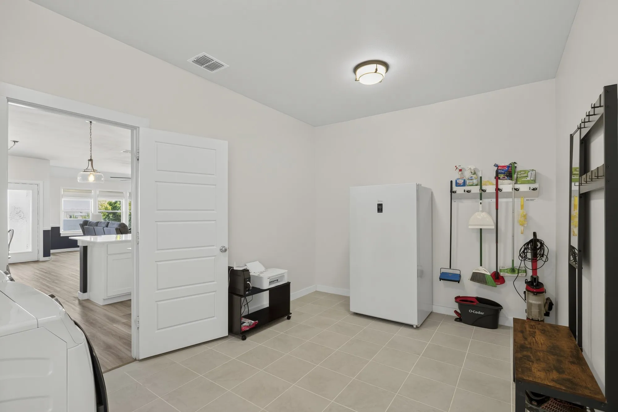 Single Family Residence For Sale in Collin County , 4007 Belton Court, Farmersville, Texas 75442, 3 Bedroom, 2 Bathroom, 2 Garage spaces, 1,981 Sqft, built in 2024, mls#21364718, Real Estate Agent in Farmersville, Homes For Sale in Collin county, Homes For Sale in Farmersville, Realtor in Farmersville Texas, Real Estate Brokerage Independent Realty Texas, Luminita Cordes Realtor