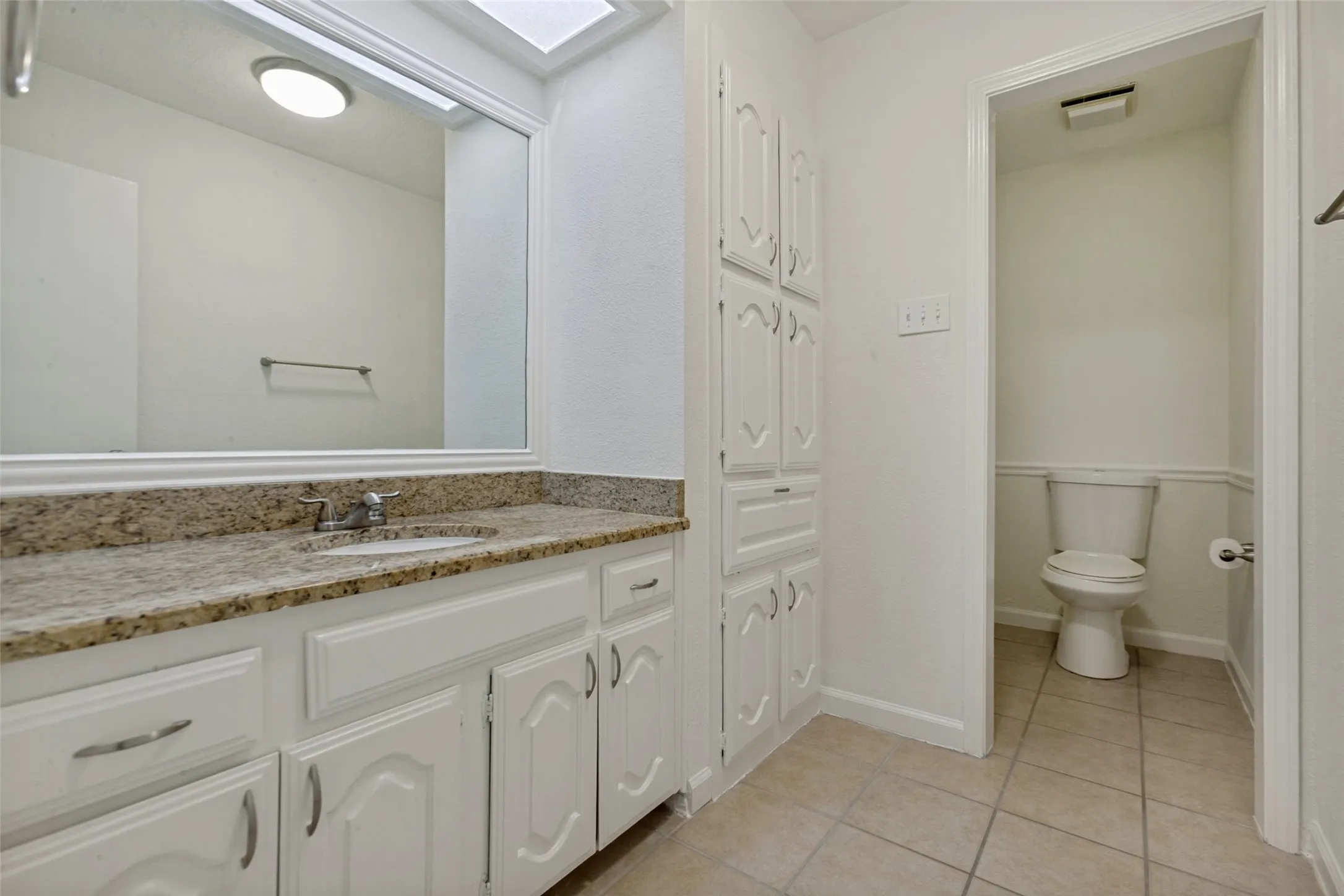 Single Family Residence For Sale in Collin County , 2013 Pleasant Valley Drive, Plano, Texas 75023, 3 Bedroom, 2 Bathroom, 2 Garage spaces, 1,981 Sqft, built in 1979, mls#21366217, Real Estate Agent in Plano, Homes For Sale in Collin county, Homes For Sale in Plano, Realtor in Plano Texas, Real Estate Brokerage Independent Realty Texas, Luminita Cordes Realtor