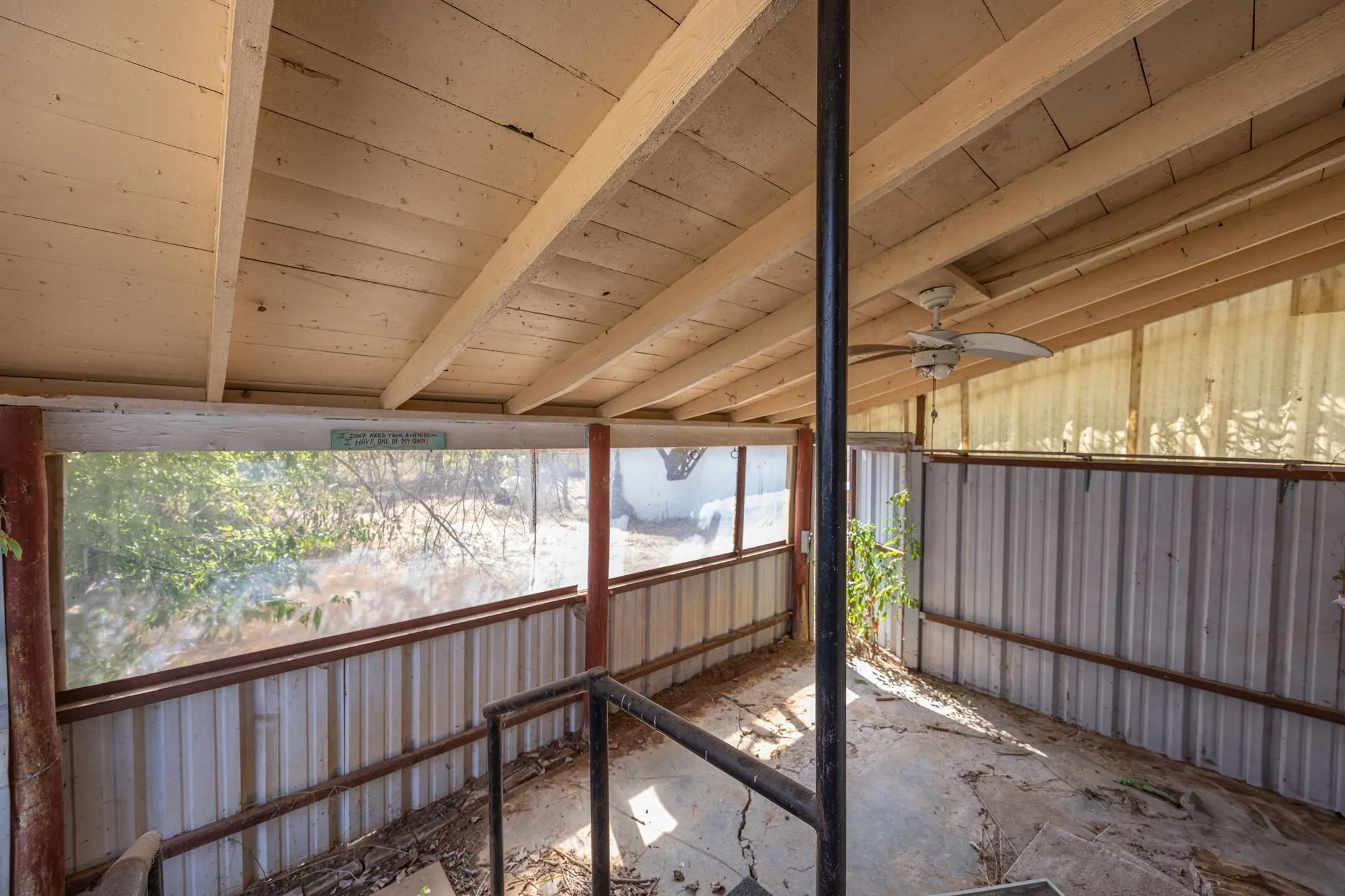 Single Family Residence For Sale in Wise County , 549 County Road 4699, Boyd, Texas 76023, 2 Bedroom, 1 Bathroom, Garage spaces, 792 Sqft, built in 1970, Price $2,495,000, mls#21365393, Real Estate Agent in Boyd, Homes For Sale in Wise county, Homes For Sale in Boyd, Realtor in Boyd Texas, Real Estate Brokerage Independent Realty Texas, Luminita Cordes Realtor