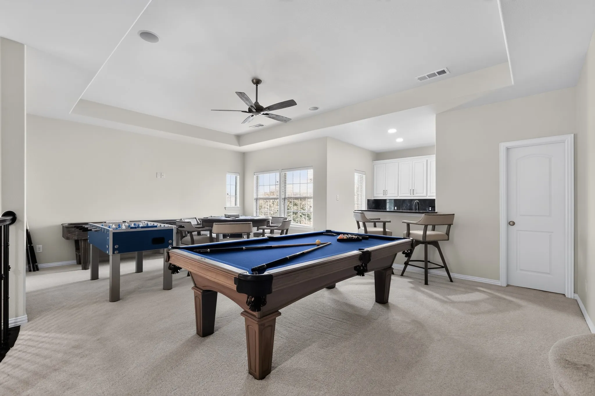 Single Family Residence For Sale in Denton County , 3131 Callander, The Colony, Texas 75056, 4 Bedroom, 6 Bathroom, 4 Garage spaces, 4,816 Sqft, built in 2014, mls#21365697, Real Estate Agent in The Colony, Homes For Sale in Denton county, Homes For Sale in The Colony, Realtor in The Colony Texas, Real Estate Brokerage Independent Realty Texas, Luminita Cordes Realtor