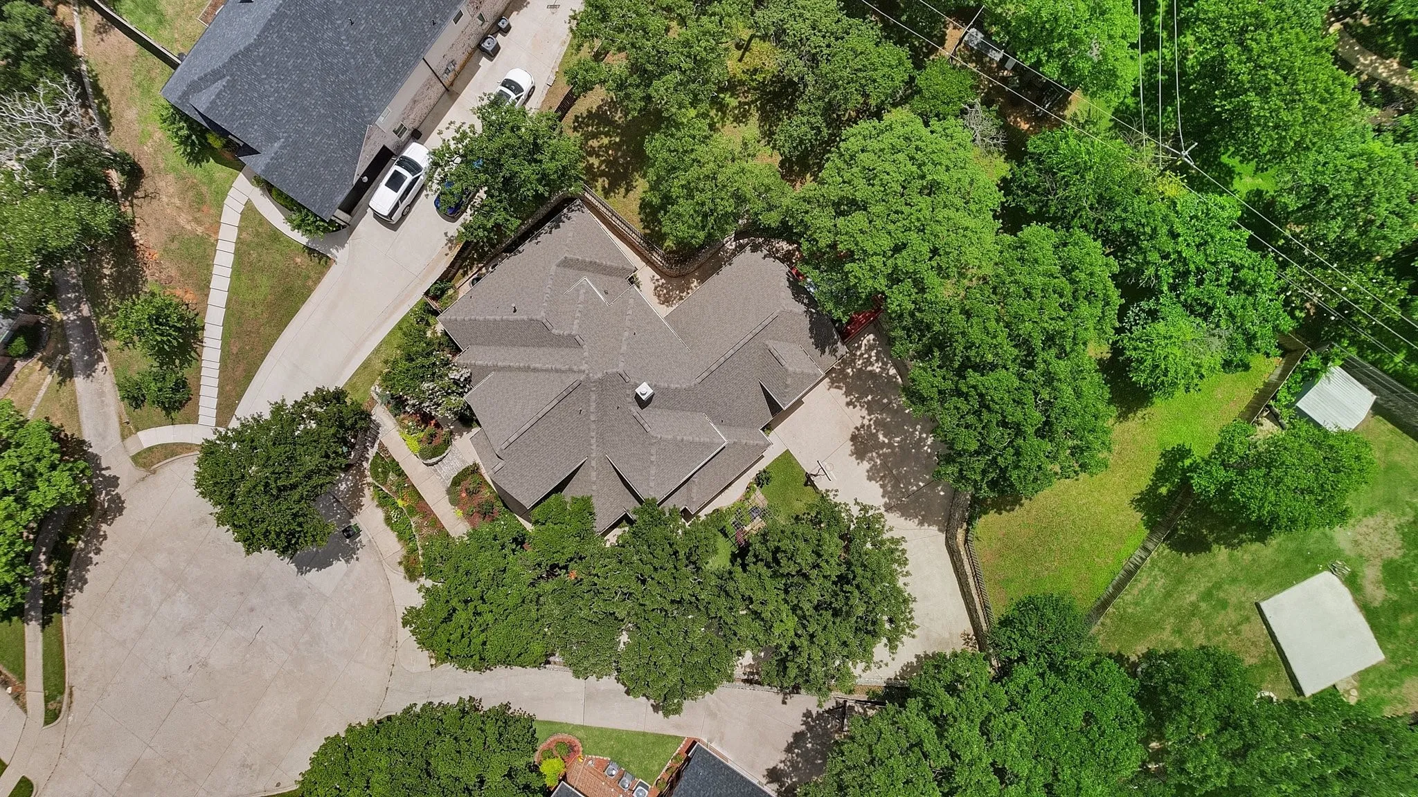 Single Family Residence For Sale in Tarrant County , 816 Lake View Court E, Crowley, Texas 76036, 4 Bedroom, 4 Bathroom, 2 Garage spaces, 3,486 Sqft, built in 1999, mls#21366207, Real Estate Agent in Crowley, Homes For Sale in Tarrant county, Homes For Sale in Crowley, Realtor in Crowley Texas, Real Estate Brokerage Independent Realty Texas, Luminita Cordes Realtor