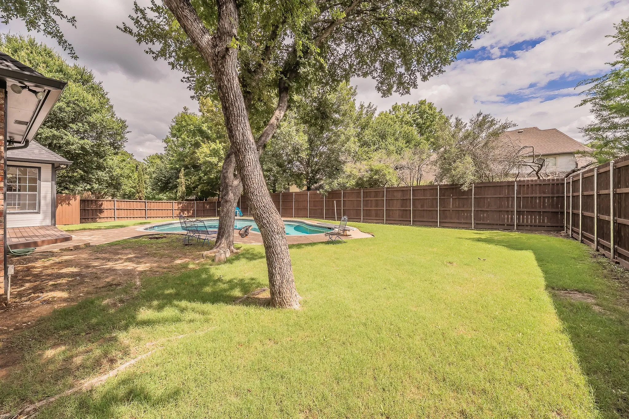 Single Family Residence For Rent in Denton County , 543 Timber Ridge Drive, Trophy Club, Texas 76262, 4 Bedroom, 4 Bathroom, 2 Garage spaces, 3,542 Sqft, built in 1986, mls#21366204, Real Estate Agent in Trophy Club, Homes For Rent in Denton county, Homes For Rent in Trophy Club, Realtor in Trophy Club Texas, Real Estate Brokerage Independent Realty Texas, Luminita Cordes Realtor