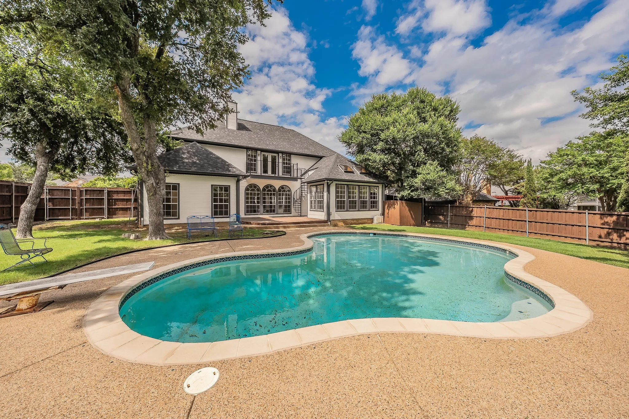 Single Family Residence For Rent in Denton County , 543 Timber Ridge Drive, Trophy Club, Texas 76262, 4 Bedroom, 4 Bathroom, 2 Garage spaces, 3,542 Sqft, built in 1986, mls#21366204, Real Estate Agent in Trophy Club, Homes For Rent in Denton county, Homes For Rent in Trophy Club, Realtor in Trophy Club Texas, Real Estate Brokerage Independent Realty Texas, Luminita Cordes Realtor