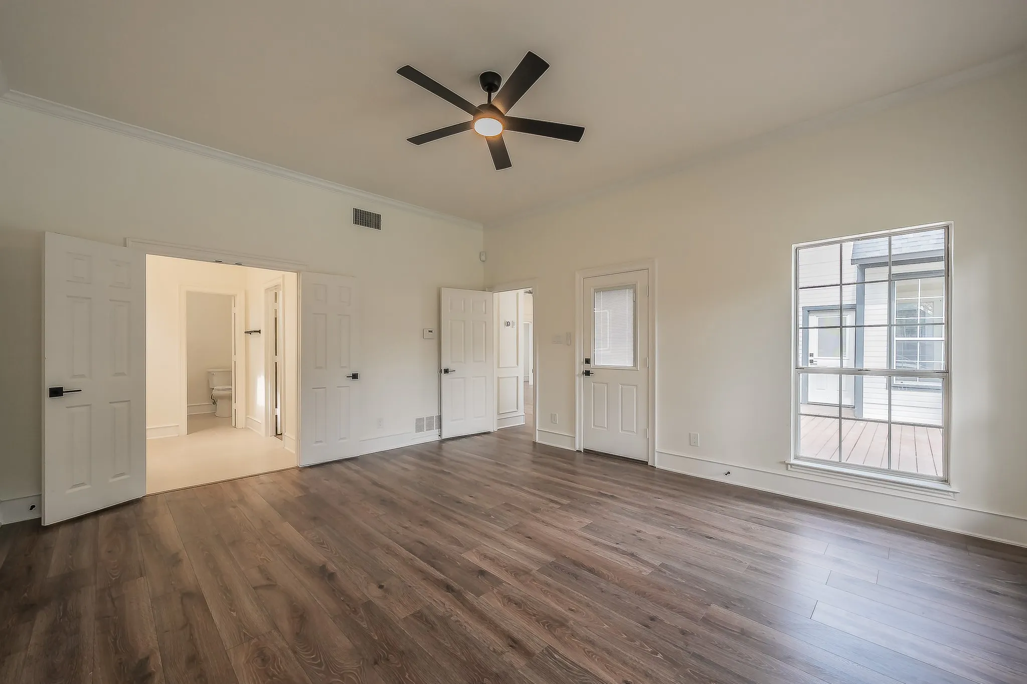 Single Family Residence For Rent in Denton County , 543 Timber Ridge Drive, Trophy Club, Texas 76262, 4 Bedroom, 4 Bathroom, 2 Garage spaces, 3,542 Sqft, built in 1986, mls#21366204, Real Estate Agent in Trophy Club, Homes For Rent in Denton county, Homes For Rent in Trophy Club, Realtor in Trophy Club Texas, Real Estate Brokerage Independent Realty Texas, Luminita Cordes Realtor