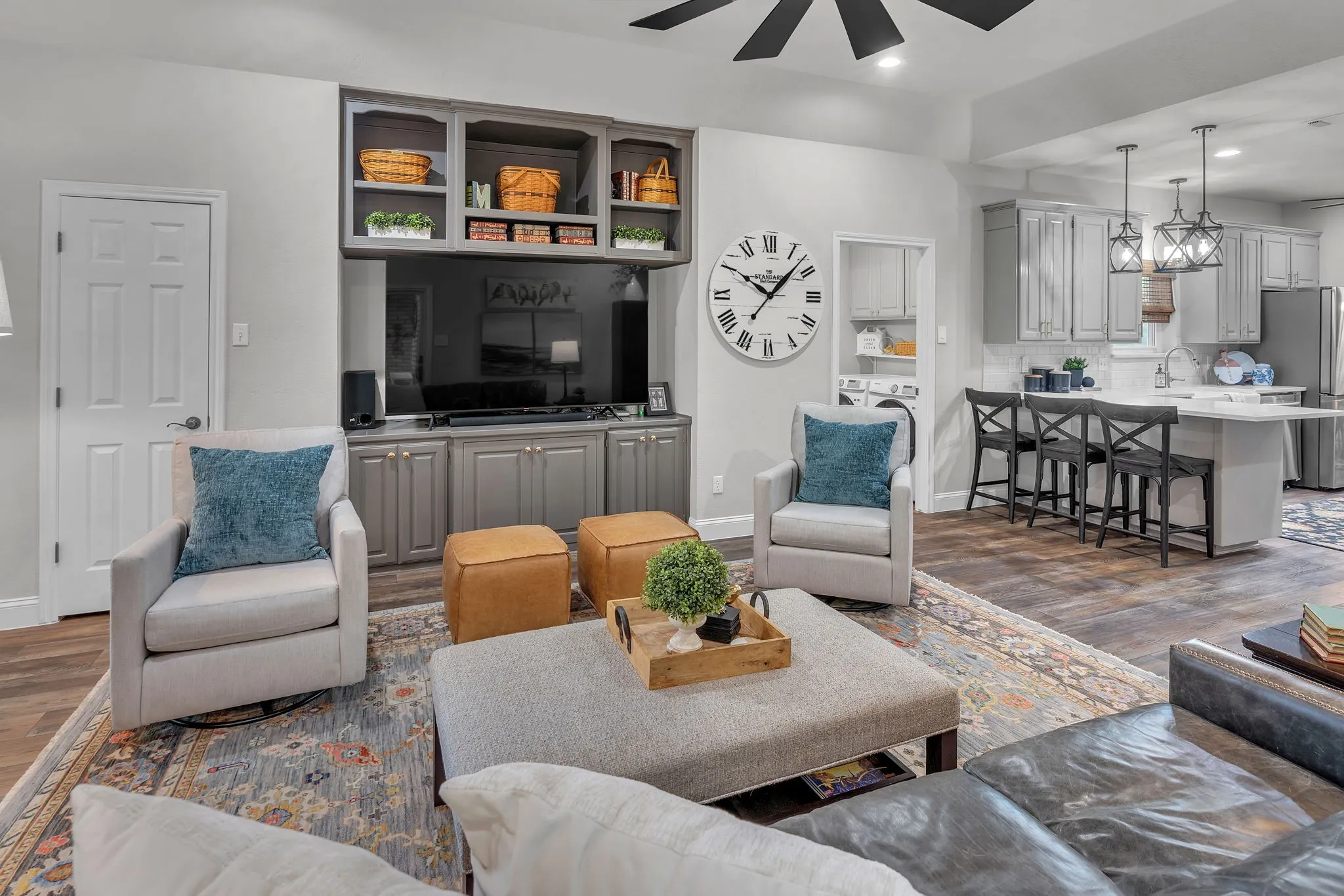 Single Family Residence For Sale in Parker County , 1809 Lakewood Drive, Weatherford, Texas 76087, 3 Bedroom, 3 Bathroom, 2 Garage spaces, 2,221 Sqft, built in 1990, mls#21366157, Real Estate Agent in Weatherford, Homes For Sale in Parker county, Homes For Sale in Weatherford, Realtor in Weatherford Texas, Real Estate Brokerage Independent Realty Texas, Luminita Cordes Realtor
