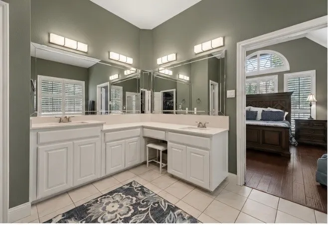 Single Family Residence For Sale in Denton County , 2105 Birdwood Circle, Corinth, Texas 76210, 4 Bedroom, 4 Bathroom, 2 Garage spaces, 3,096 Sqft, built in 1999, mls#21366168, Real Estate Agent in Corinth, Homes For Sale in Denton county, Homes For Sale in Corinth, Realtor in Corinth Texas, Real Estate Brokerage Independent Realty Texas, Luminita Cordes Realtor