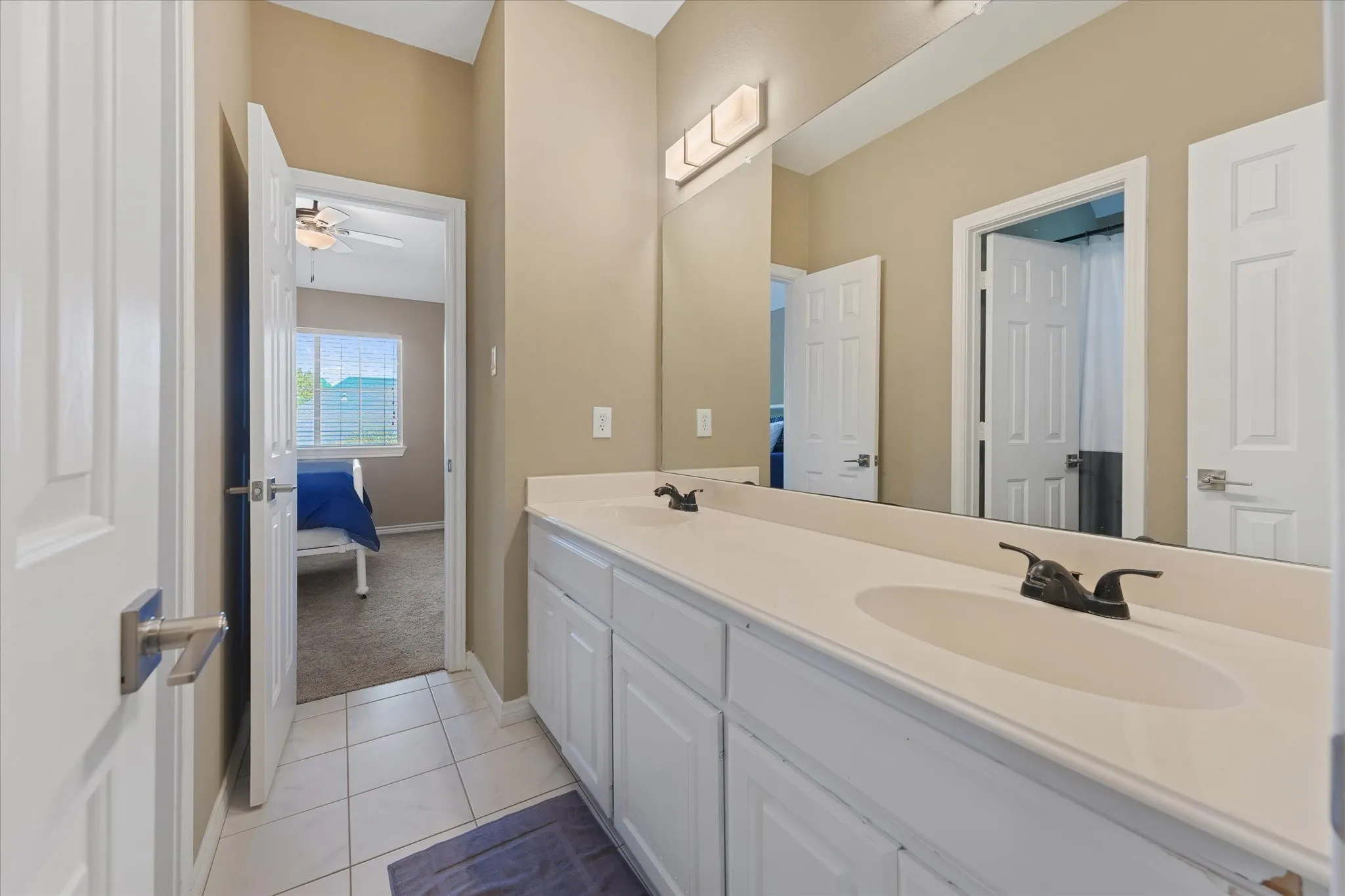 Single Family Residence For Sale in Denton County , 2105 Birdwood Circle, Corinth, Texas 76210, 4 Bedroom, 4 Bathroom, 2 Garage spaces, 3,096 Sqft, built in 1999, mls#21366168, Real Estate Agent in Corinth, Homes For Sale in Denton county, Homes For Sale in Corinth, Realtor in Corinth Texas, Real Estate Brokerage Independent Realty Texas, Luminita Cordes Realtor