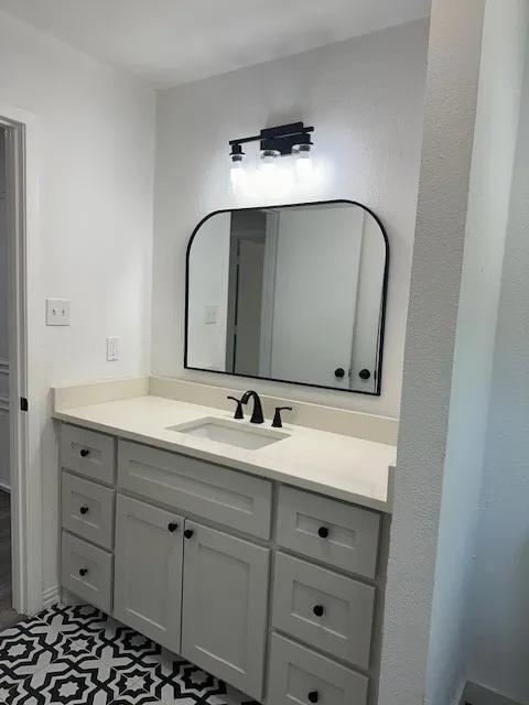 Single Family Residence For Sale in Dallas County , 826 Meadowview Lane, Wylie, Texas 75098, 4 Bedroom, 2 Bathroom, 2 Garage spaces, 1,985 Sqft, built in 1978, mls#21366252, Real Estate Agent in Wylie, Homes For Sale in Dallas county, Homes For Sale in Wylie, Realtor in Wylie Texas, Real Estate Brokerage Independent Realty Texas, Luminita Cordes Realtor