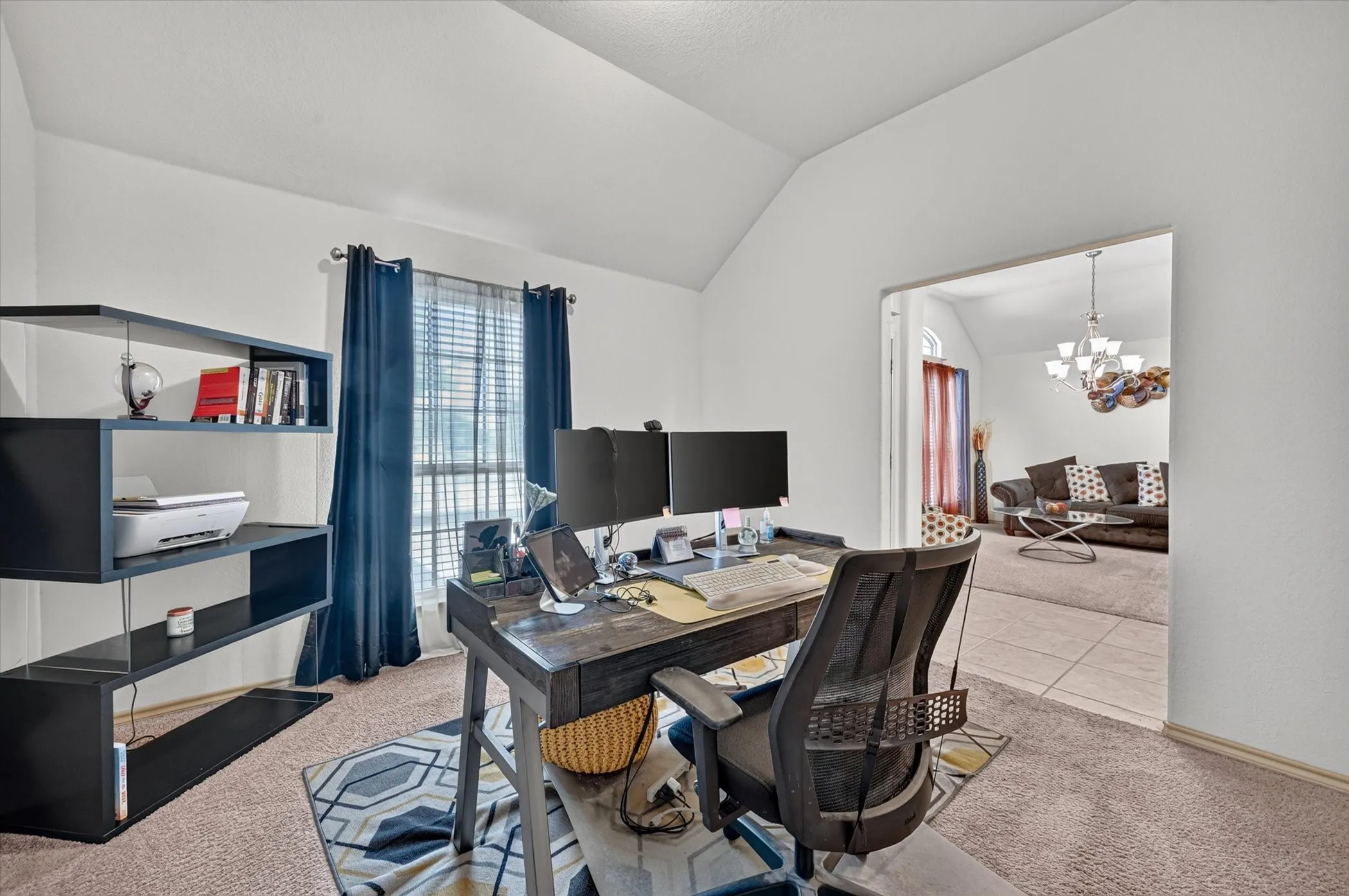Single Family Residence For Sale in Dallas County , 1107 Fairhaven Drive, Glenn Heights, Texas 75154, 3 Bedroom, 2 Bathroom, 2 Garage spaces, 2,203 Sqft, built in 2015, mls#21366161, Real Estate Agent in Glenn Heights, Homes For Sale in Dallas county, Homes For Sale in Glenn Heights, Realtor in Glenn Heights Texas, Real Estate Brokerage Independent Realty Texas, Luminita Cordes Realtor