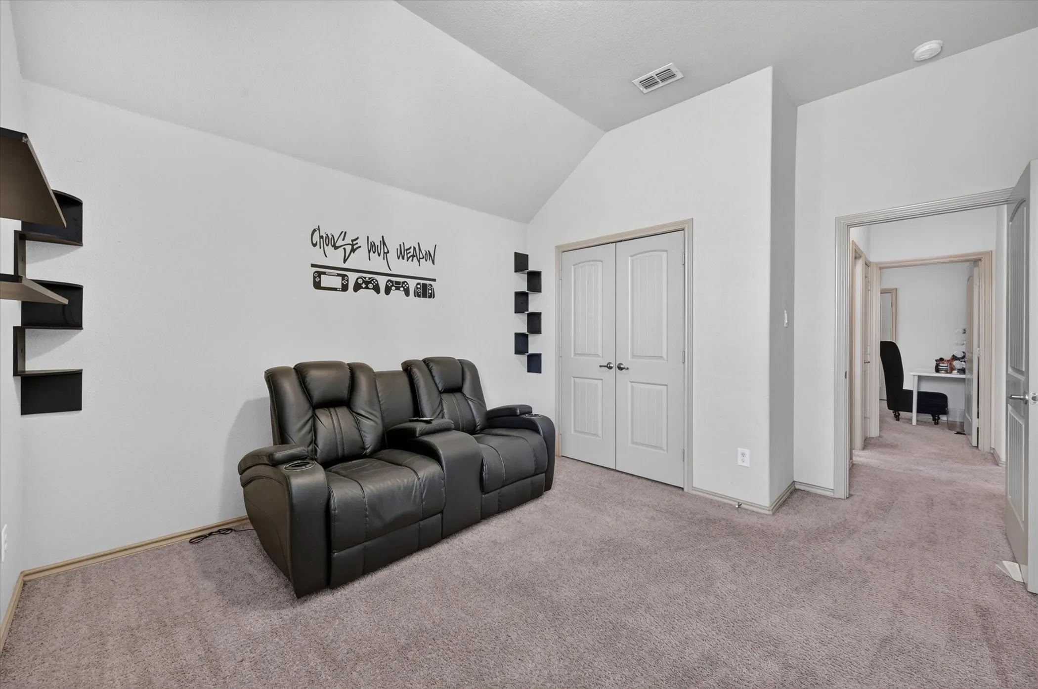 Single Family Residence For Sale in Dallas County , 1107 Fairhaven Drive, Glenn Heights, Texas 75154, 3 Bedroom, 2 Bathroom, 2 Garage spaces, 2,203 Sqft, built in 2015, mls#21366161, Real Estate Agent in Glenn Heights, Homes For Sale in Dallas county, Homes For Sale in Glenn Heights, Realtor in Glenn Heights Texas, Real Estate Brokerage Independent Realty Texas, Luminita Cordes Realtor