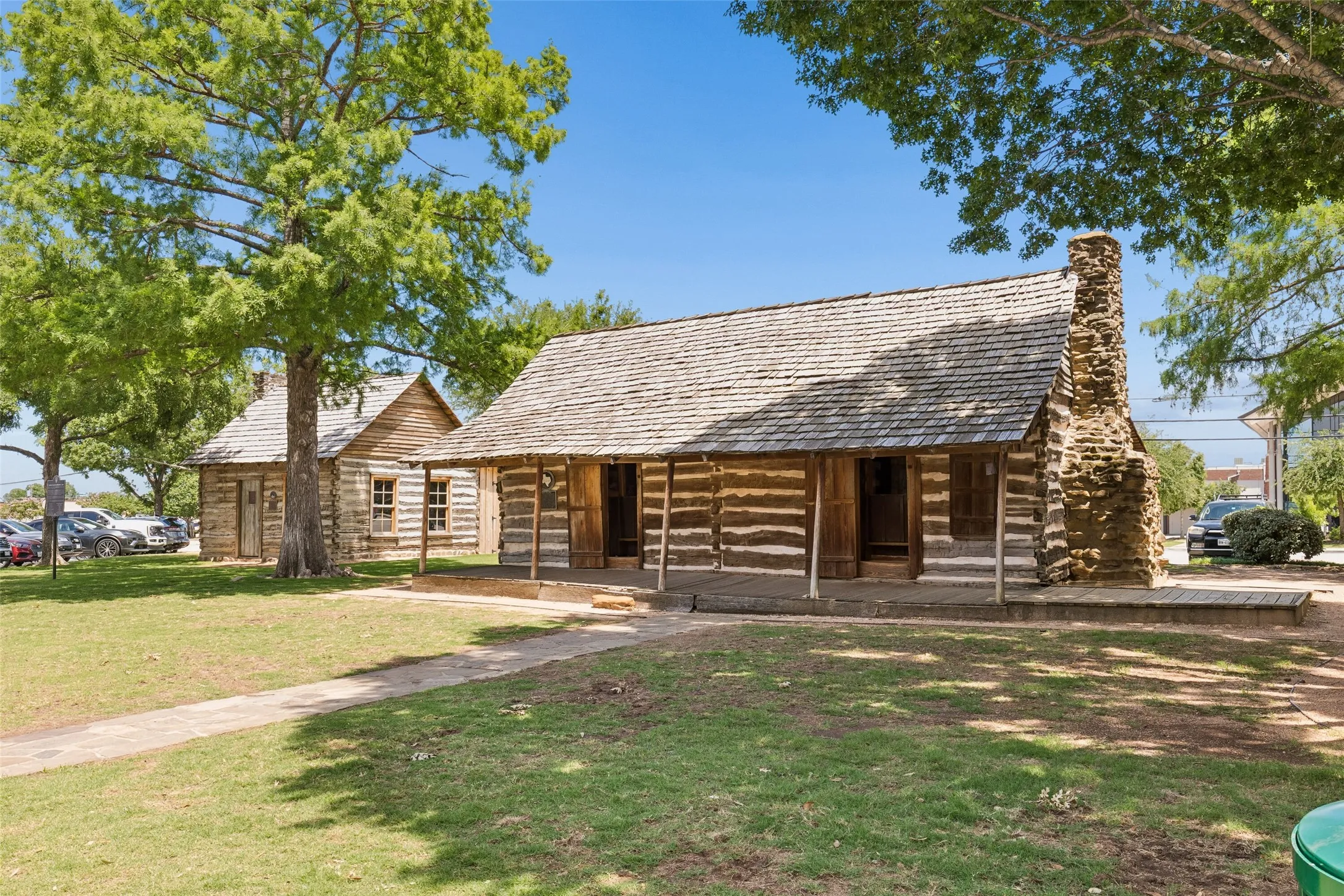 Historic Grapevine Main Street