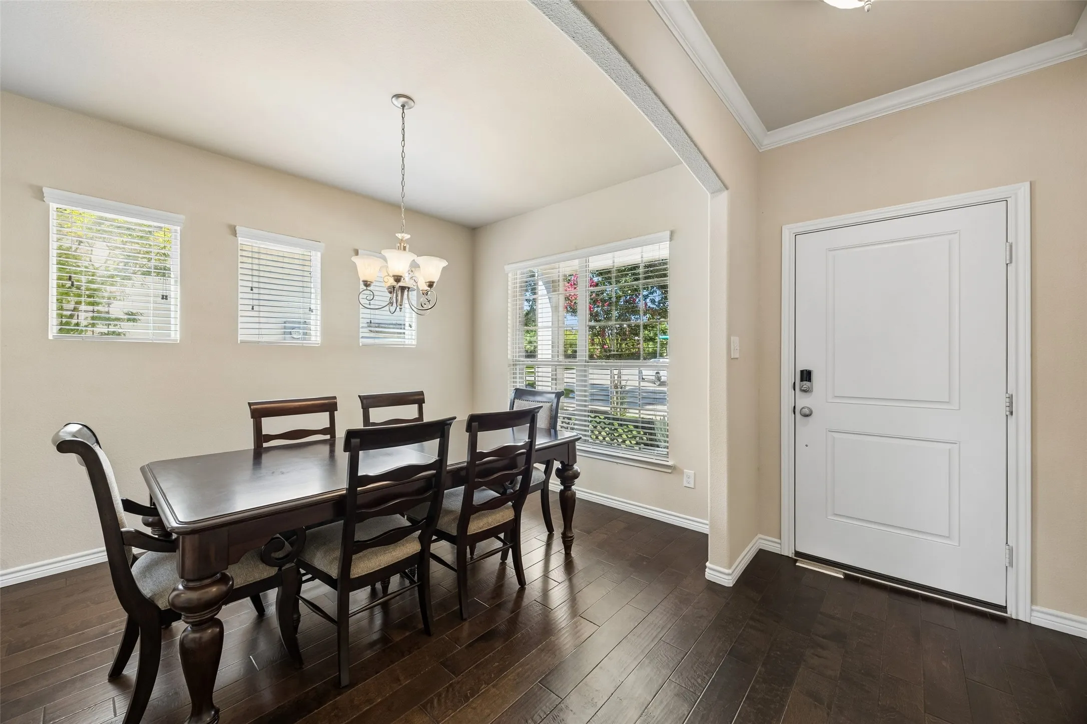 Single Family Residence For Sale in Tarrant County , 3937 Weatherstone Drive, Fort Worth, Texas 76137, 4 Bedroom, 3 Bathroom, 2 Garage spaces, 2,402 Sqft, built in 2011, mls#21363370, Real Estate Agent in Fort Worth, Homes For Sale in Tarrant county, Homes For Sale in Fort Worth, Realtor in Fort Worth Texas, Real Estate Brokerage Independent Realty Texas, Luminita Cordes Realtor