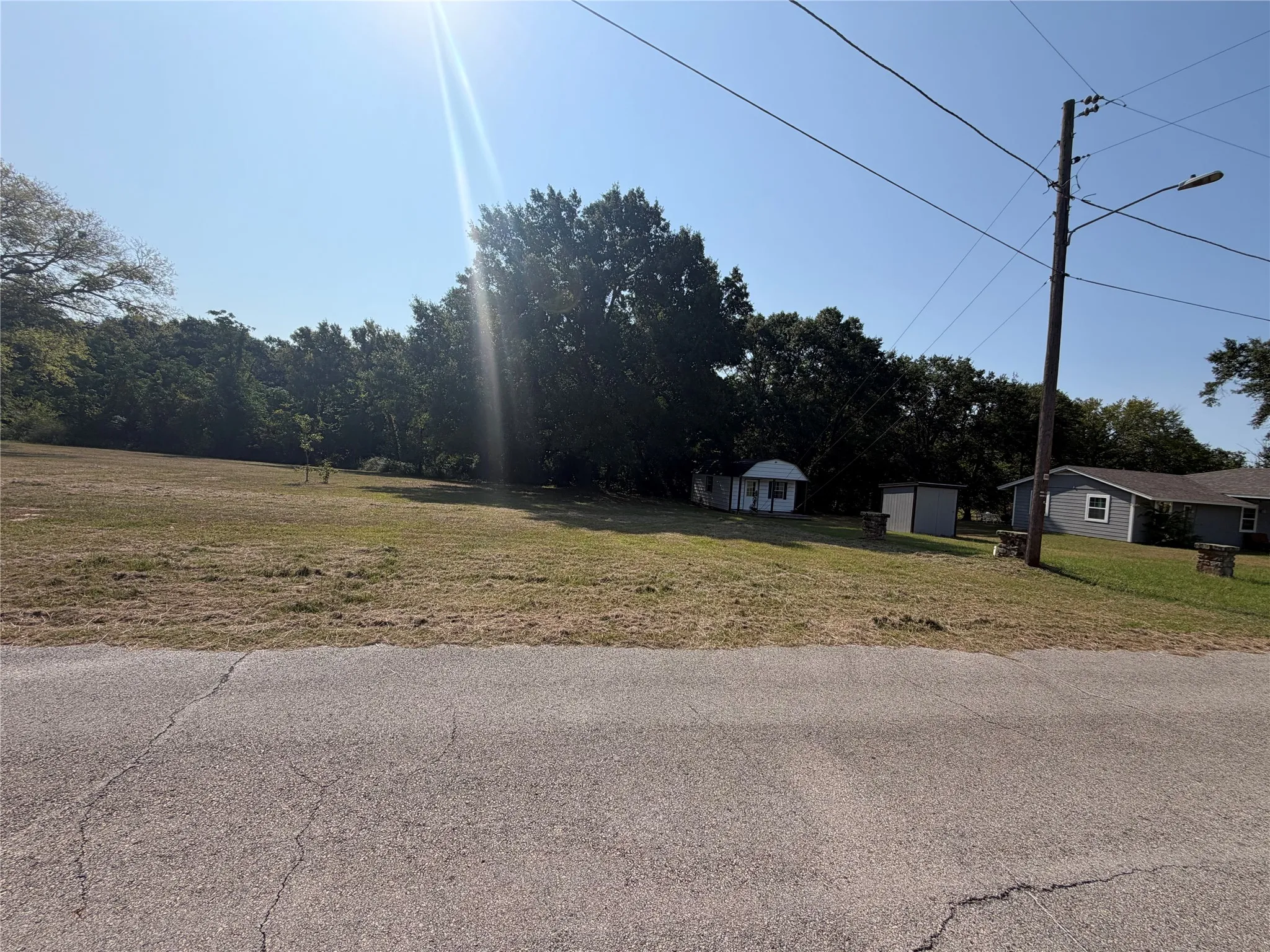 Unimproved Land For Sale in Henderson County , TBD St Paul Drive, Caney City, Texas 75148, 0, 0, Garage spaces, 0 Sqft, built in 0, mls#21337400, Real Estate Agent in Caney City, Homes For Sale in Henderson county, Homes For Sale in Caney City, Realtor in Caney City Texas, Real Estate Brokerage Independent Realty Texas, Luminita Cordes Realtor