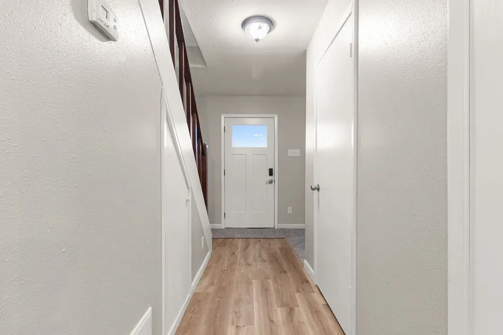 Single Family Residence For Rent in Tarrant County , 8615 Ronnie Street, White Settlement, Texas 76108, 3 Bedroom, 3 Bathroom, 2 Garage spaces, 2,176 Sqft, built in 1986, mls#21366221, Real Estate Agent in White Settlement, Homes For Rent in Tarrant county, Homes For Rent in White Settlement, Realtor in White Settlement Texas, Real Estate Brokerage Independent Realty Texas, Luminita Cordes Realtor