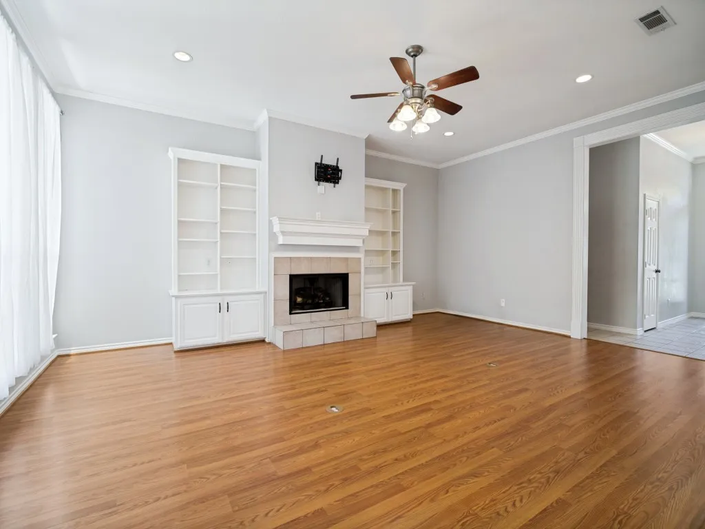 Wood-finish flooring throughout