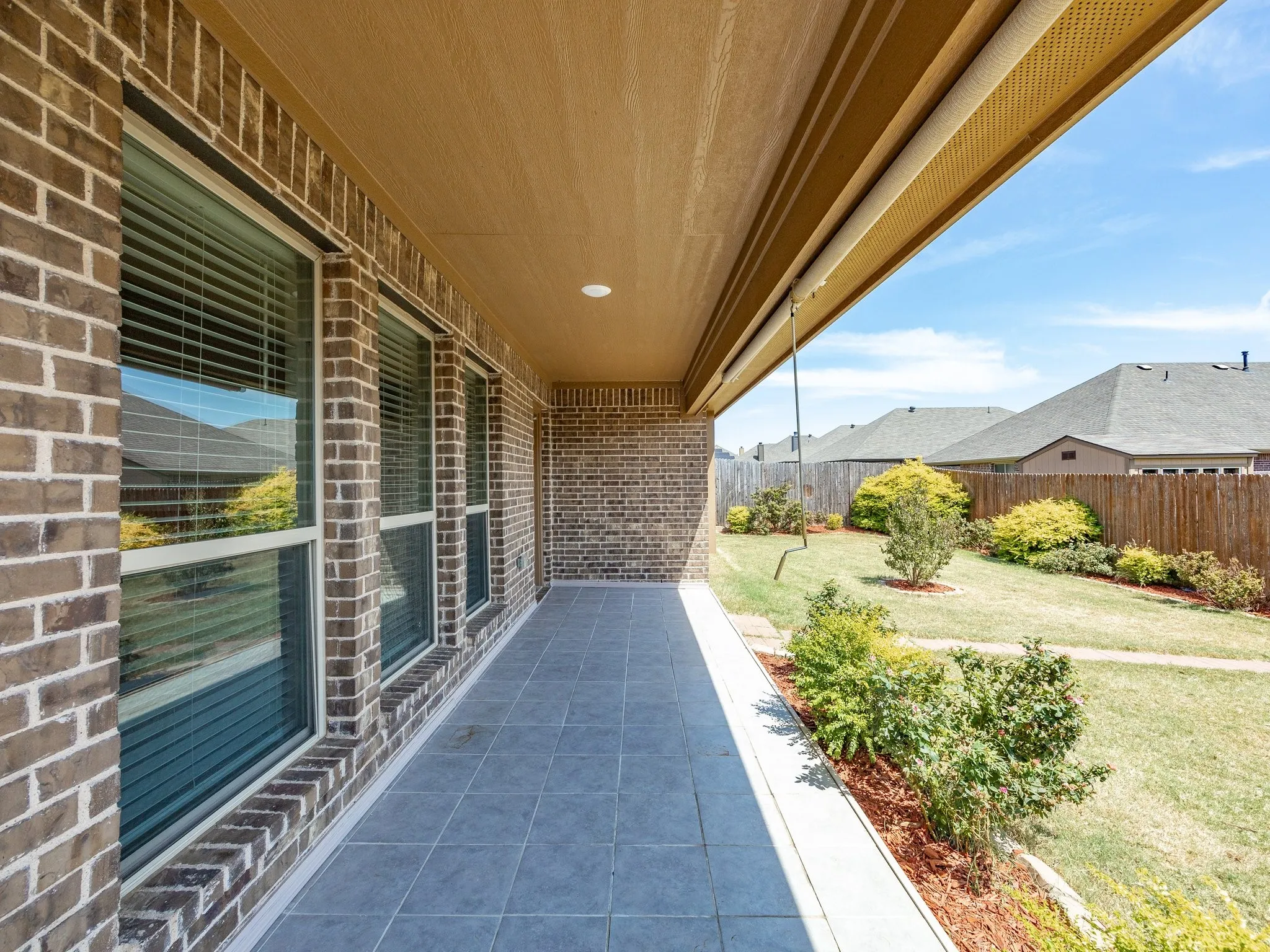 Single Family Residence For Sale in Tarrant County , 5429 Quiet Woods Trail, Fort Worth, Texas 76123, 3 Bedroom, 2 Bathroom, 2 Garage spaces, 1,825 Sqft, built in 2019, mls#21364197, Real Estate Agent in Fort Worth, Homes For Sale in Tarrant county, Homes For Sale in Fort Worth, Realtor in Fort Worth Texas, Real Estate Brokerage Independent Realty Texas, Luminita Cordes Realtor