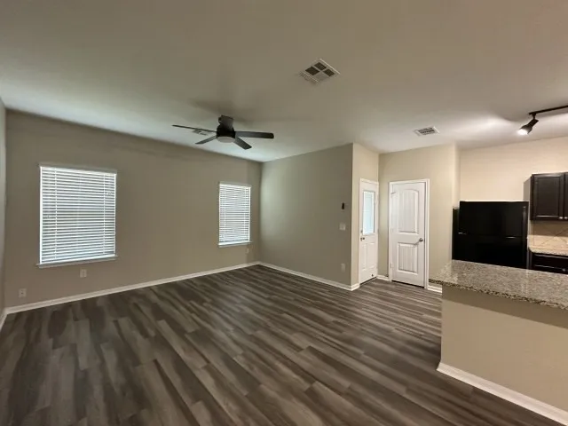 Single Family Residence For Sale in Travis County , 15108 Bullbrier Road, Austin, Texas 78724, 3 Bedroom, 2 Bathroom, 2 Garage spaces, 1,514 Sqft, built in 2017, mls#21366294, Real Estate Agent in Austin, Homes For Sale in Travis county, Homes For Sale in Austin, Realtor in Austin Texas, Real Estate Brokerage Independent Realty Texas, Luminita Cordes Realtor