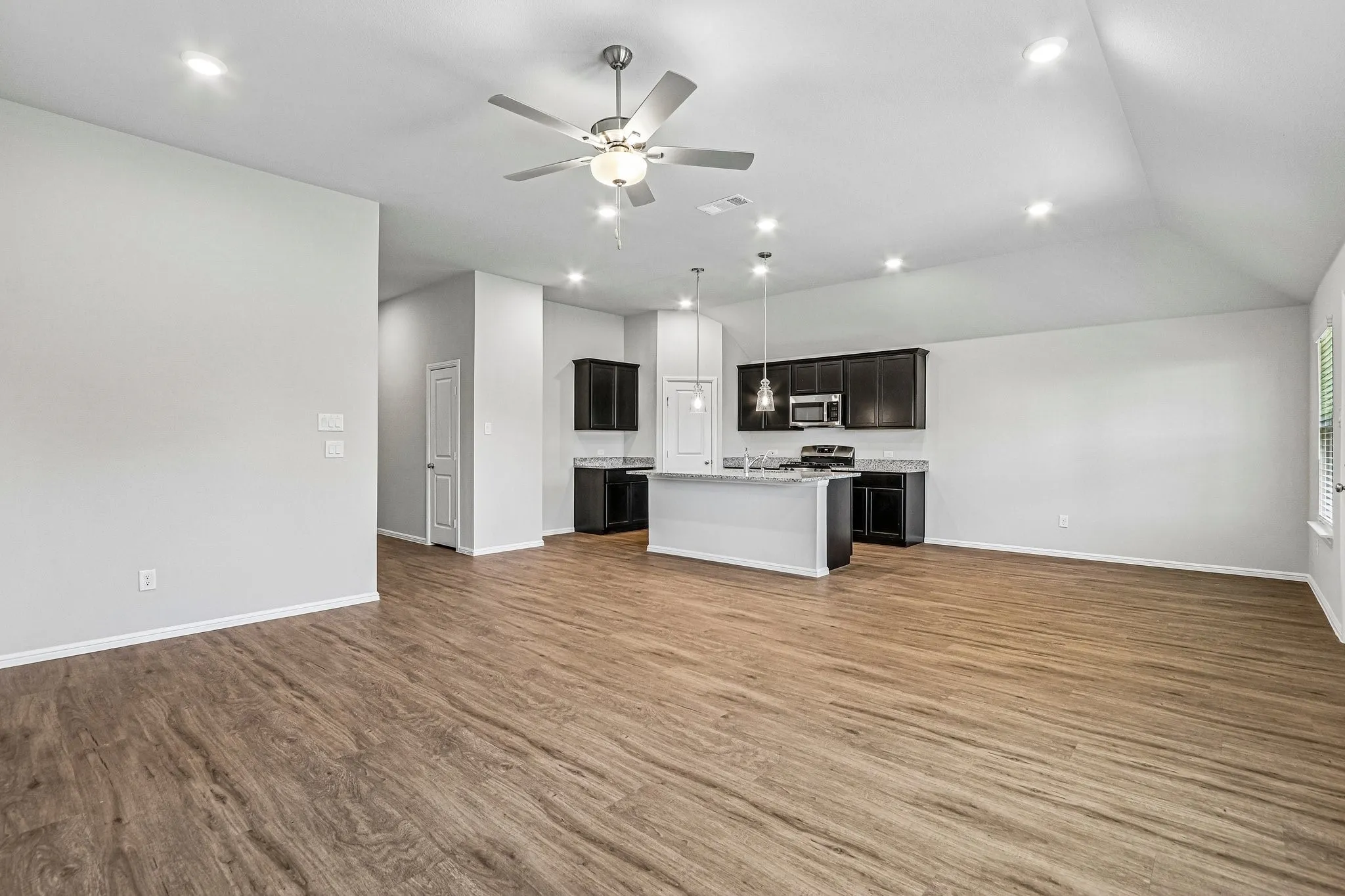 Single Family Residence For Sale in Denton County , 13080 Sandstone Street, Providence Village, Texas 76227, 4 Bedroom, 2 Bathroom, 2 Garage spaces, 1,877 Sqft, built in 2026, mls#21366286, Real Estate Agent in Providence Village, Homes For Sale in Denton county, Homes For Sale in Providence Village, Realtor in Providence Village Texas, Real Estate Brokerage Independent Realty Texas, Luminita Cordes Realtor