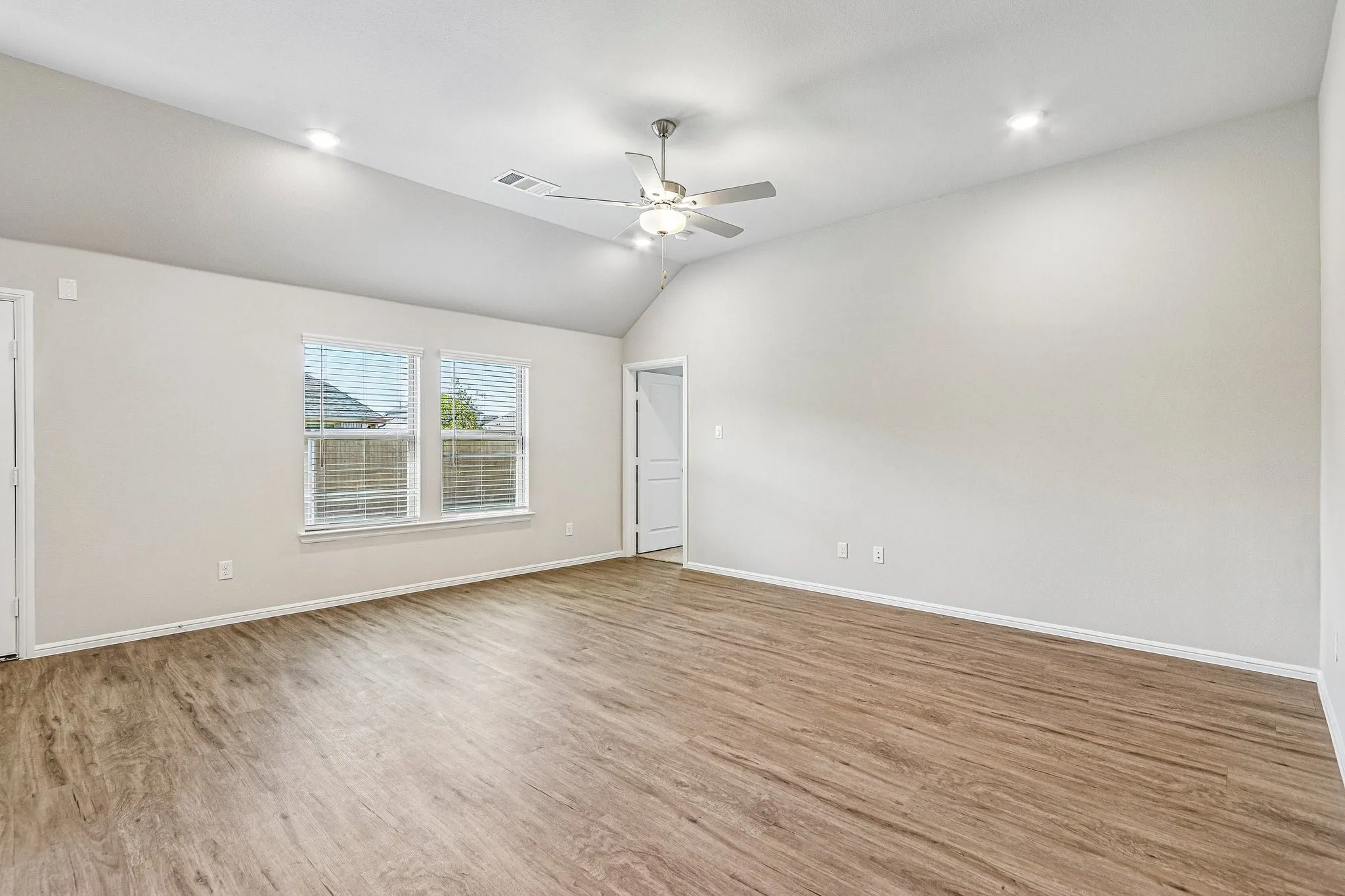 Single Family Residence For Sale in Denton County , 13080 Sandstone Street, Providence Village, Texas 76227, 4 Bedroom, 2 Bathroom, 2 Garage spaces, 1,877 Sqft, built in 2026, mls#21366286, Real Estate Agent in Providence Village, Homes For Sale in Denton county, Homes For Sale in Providence Village, Realtor in Providence Village Texas, Real Estate Brokerage Independent Realty Texas, Luminita Cordes Realtor