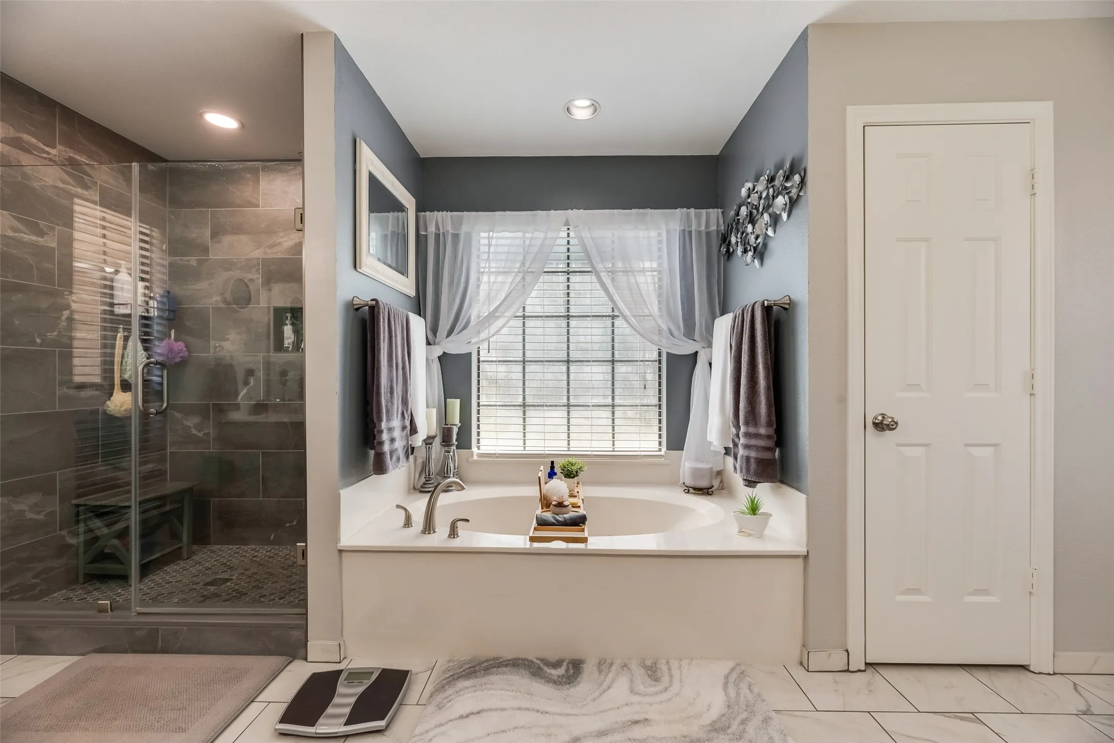 Single Family Residence For Sale in Collin County , 818 Foxwood Lane, Wylie, Texas 75098, 3 Bedroom, 2 Bathroom, 2 Garage spaces, 1,882 Sqft, built in 1995, mls#21365967, Real Estate Agent in Wylie, Homes For Sale in Collin county, Homes For Sale in Wylie, Realtor in Wylie Texas, Real Estate Brokerage Independent Realty Texas, Luminita Cordes Realtor