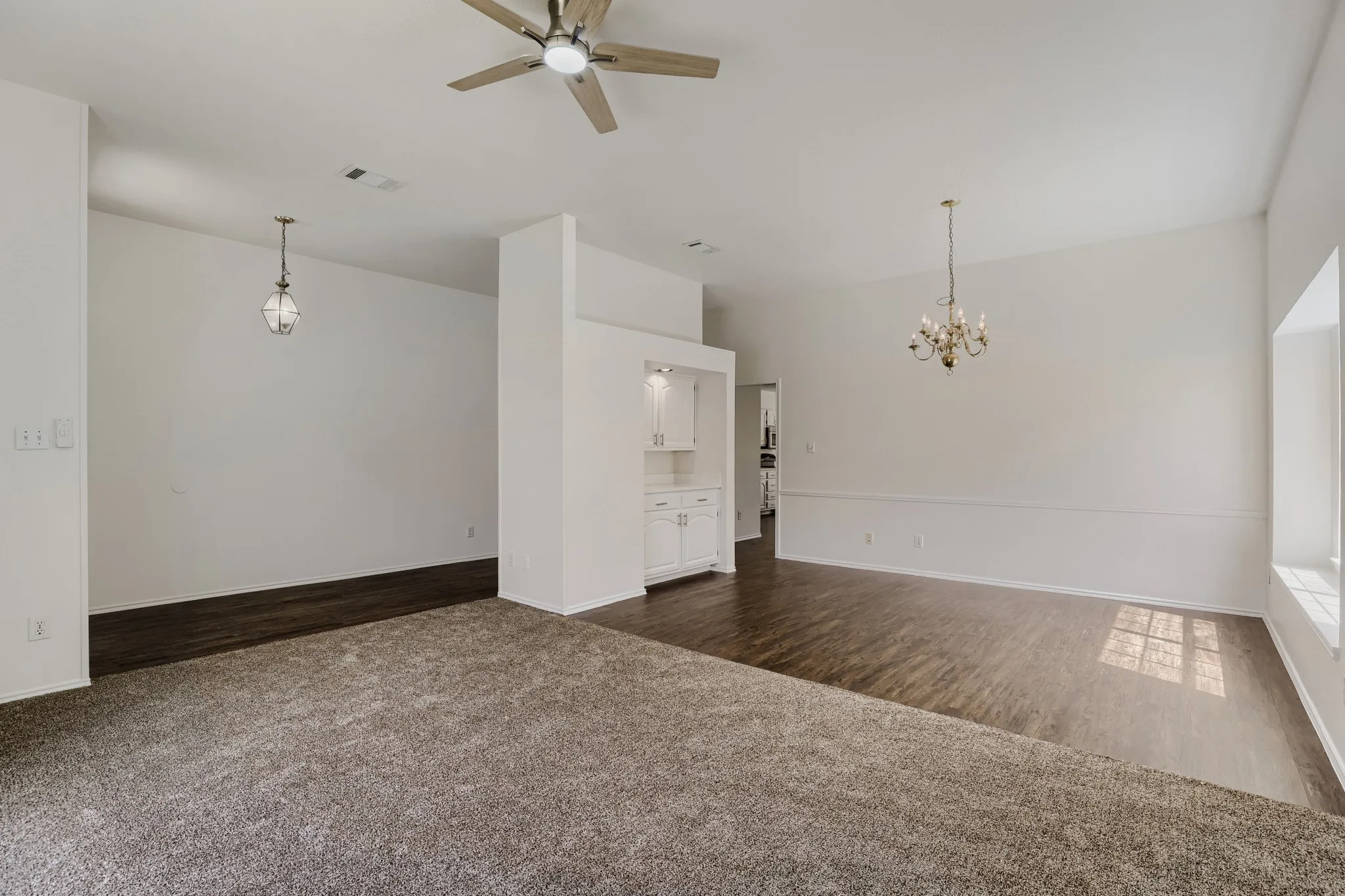 Single Family Residence For Sale in Collin County , 604 Andersonville Lane, Wylie, Texas 75098, 4 Bedroom, 2 Bathroom, 2 Garage spaces, 2,305 Sqft, built in 1990, mls#21362994, Real Estate Agent in Wylie, Homes For Sale in Collin county, Homes For Sale in Wylie, Realtor in Wylie Texas, Real Estate Brokerage Independent Realty Texas, Luminita Cordes Realtor