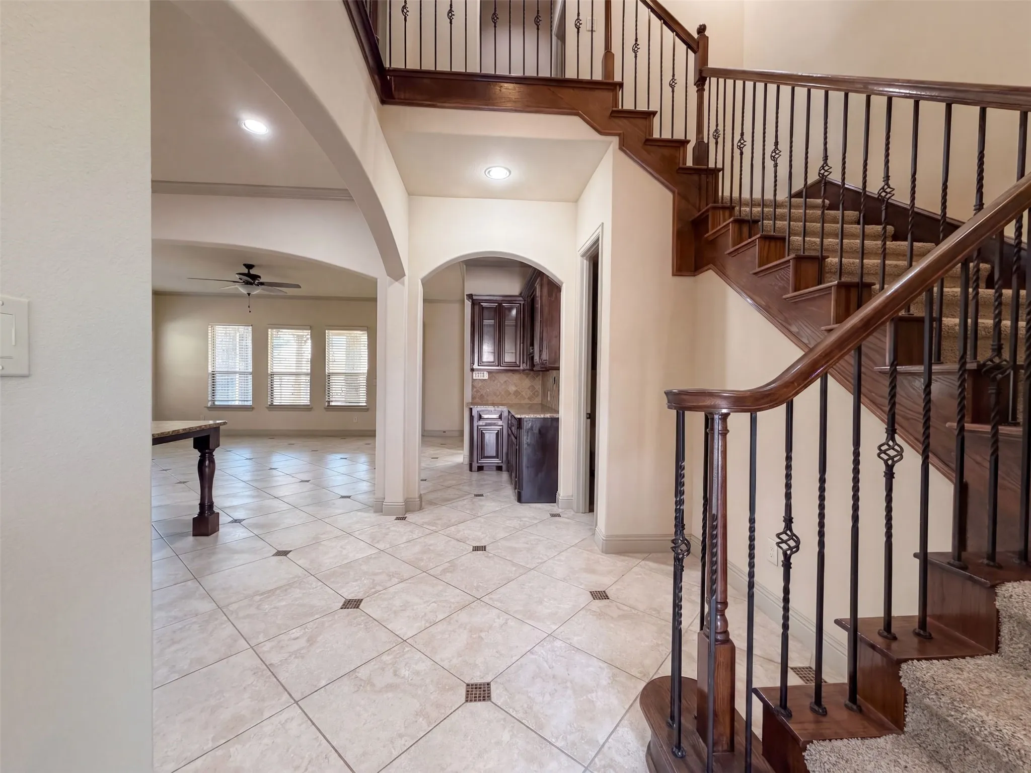 Single Family Residence For Sale in Collin County , 4905 Palm Springs Drive, Mc Kinney, Texas 75070, 4 Bedroom, 4 Bathroom, 2 Garage spaces, 2,916 Sqft, built in 2015, mls#21366307, Real Estate Agent in Mc Kinney, Homes For Sale in Collin county, Homes For Sale in Mc Kinney, Realtor in Mc Kinney Texas, Real Estate Brokerage Independent Realty Texas, Luminita Cordes Realtor