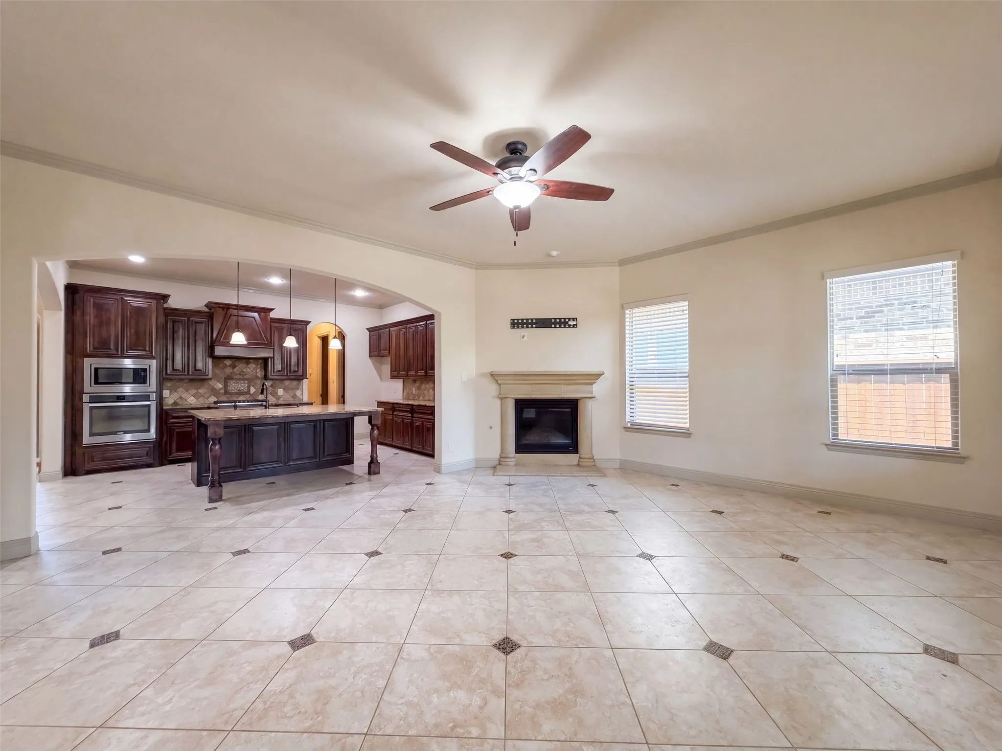 Single Family Residence For Sale in Collin County , 4905 Palm Springs Drive, Mc Kinney, Texas 75070, 4 Bedroom, 4 Bathroom, 2 Garage spaces, 2,916 Sqft, built in 2015, mls#21366307, Real Estate Agent in Mc Kinney, Homes For Sale in Collin county, Homes For Sale in Mc Kinney, Realtor in Mc Kinney Texas, Real Estate Brokerage Independent Realty Texas, Luminita Cordes Realtor