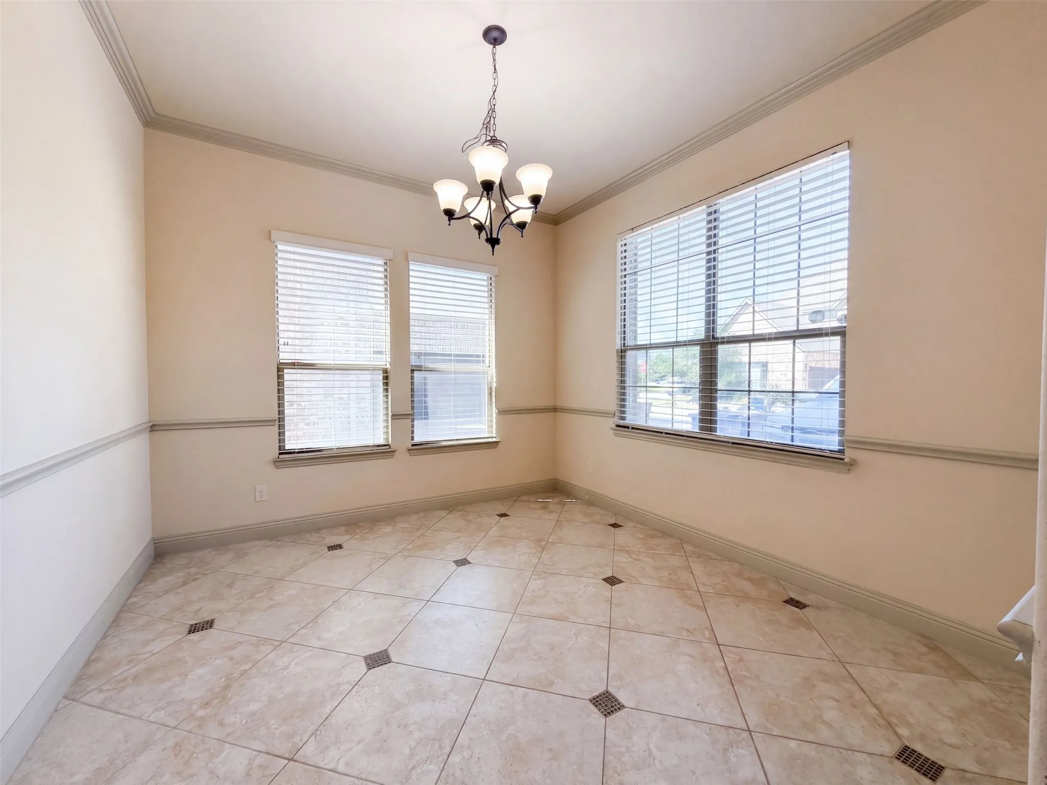 Single Family Residence For Sale in Collin County , 4905 Palm Springs Drive, Mc Kinney, Texas 75070, 4 Bedroom, 4 Bathroom, 2 Garage spaces, 2,916 Sqft, built in 2015, mls#21366307, Real Estate Agent in Mc Kinney, Homes For Sale in Collin county, Homes For Sale in Mc Kinney, Realtor in Mc Kinney Texas, Real Estate Brokerage Independent Realty Texas, Luminita Cordes Realtor