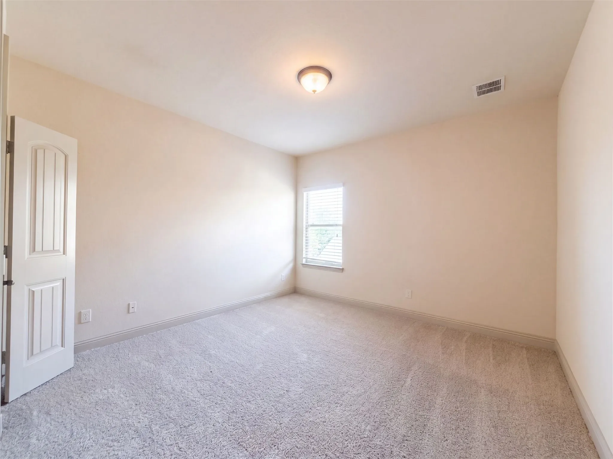 Single Family Residence For Sale in Collin County , 4905 Palm Springs Drive, Mc Kinney, Texas 75070, 4 Bedroom, 4 Bathroom, 2 Garage spaces, 2,916 Sqft, built in 2015, mls#21366307, Real Estate Agent in Mc Kinney, Homes For Sale in Collin county, Homes For Sale in Mc Kinney, Realtor in Mc Kinney Texas, Real Estate Brokerage Independent Realty Texas, Luminita Cordes Realtor